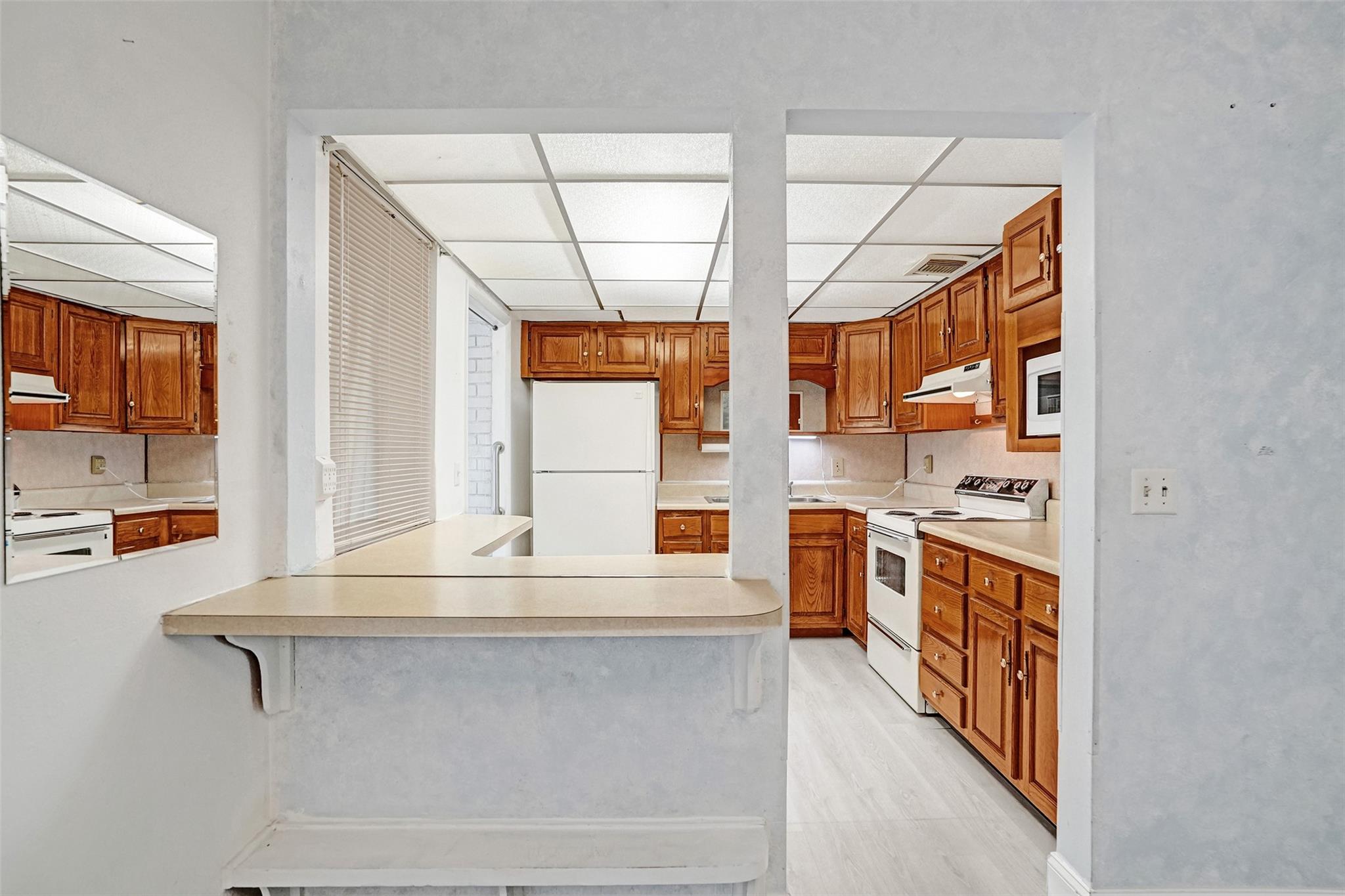 BREEZESWEPT PARK ESTATES - Residential