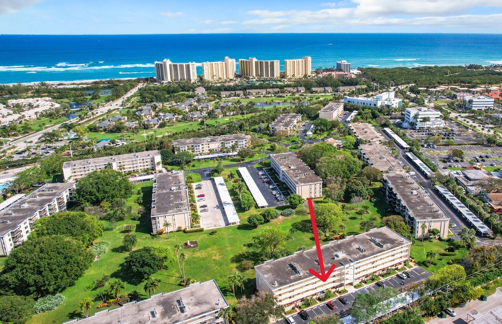 Photo of 300 N Highway A1a #302m, Jupiter, FL 33477 (MLS # R10956343)