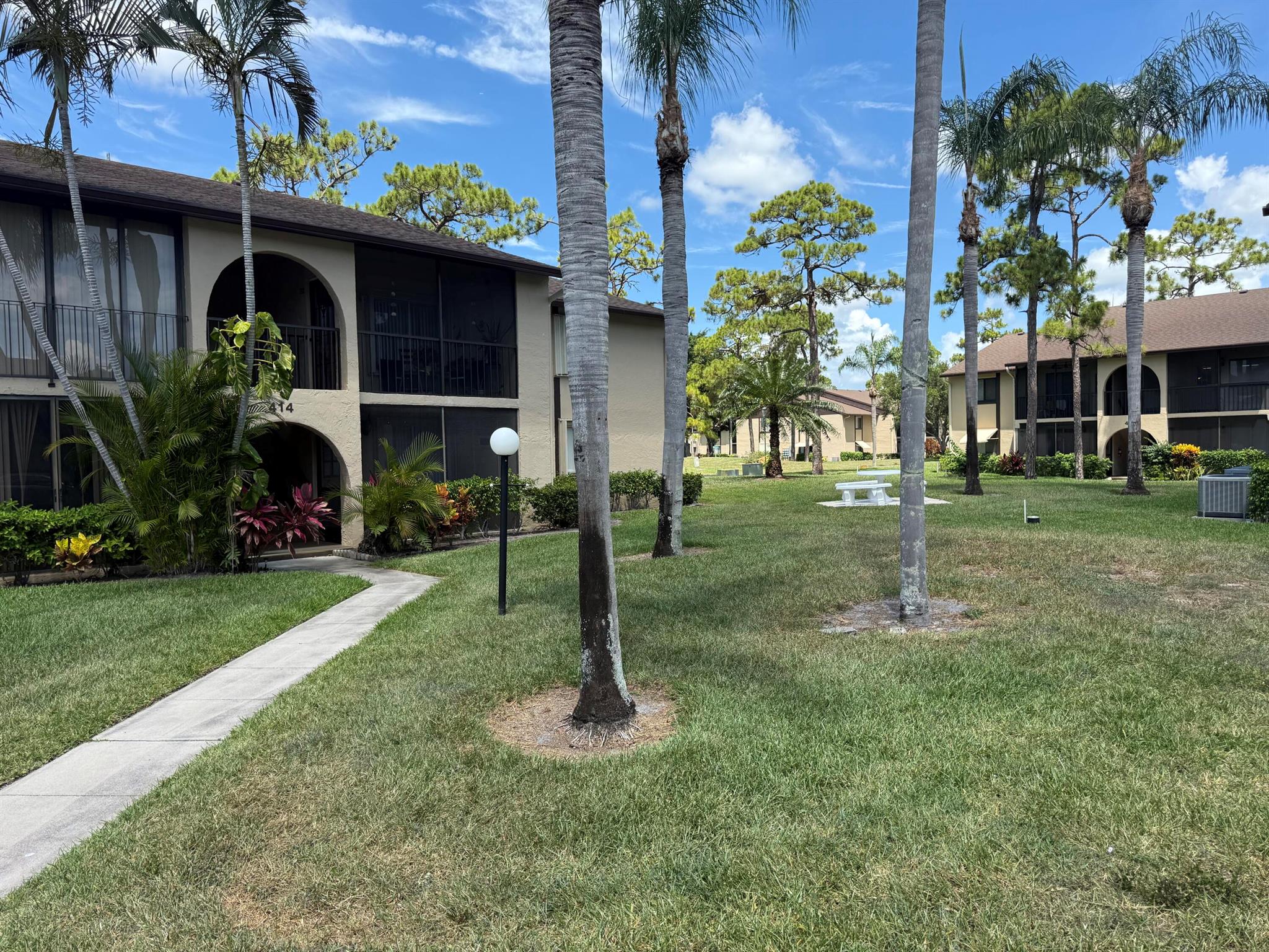414 Pine Glen Lane B-1