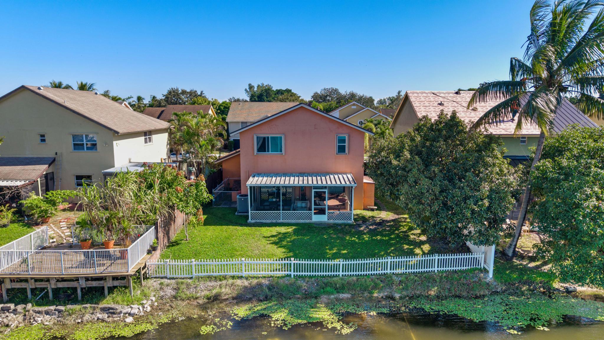 LAKESIDE SOUTH PHASE 2 - Residential