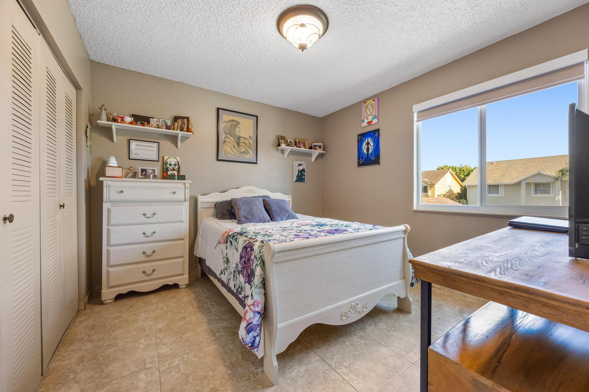 LAKESIDE SOUTH PHASE 2 - Residential