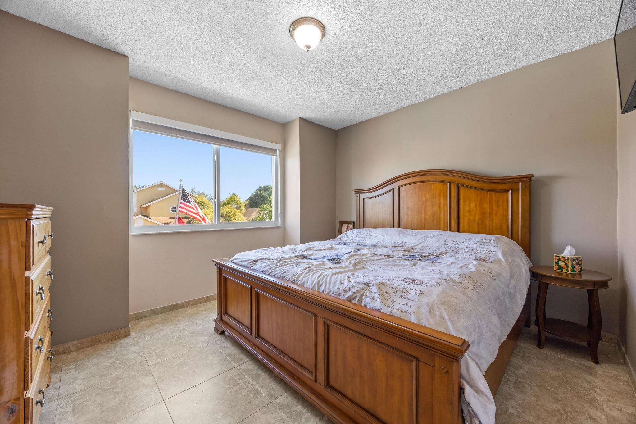 LAKESIDE SOUTH PHASE 2 - Residential