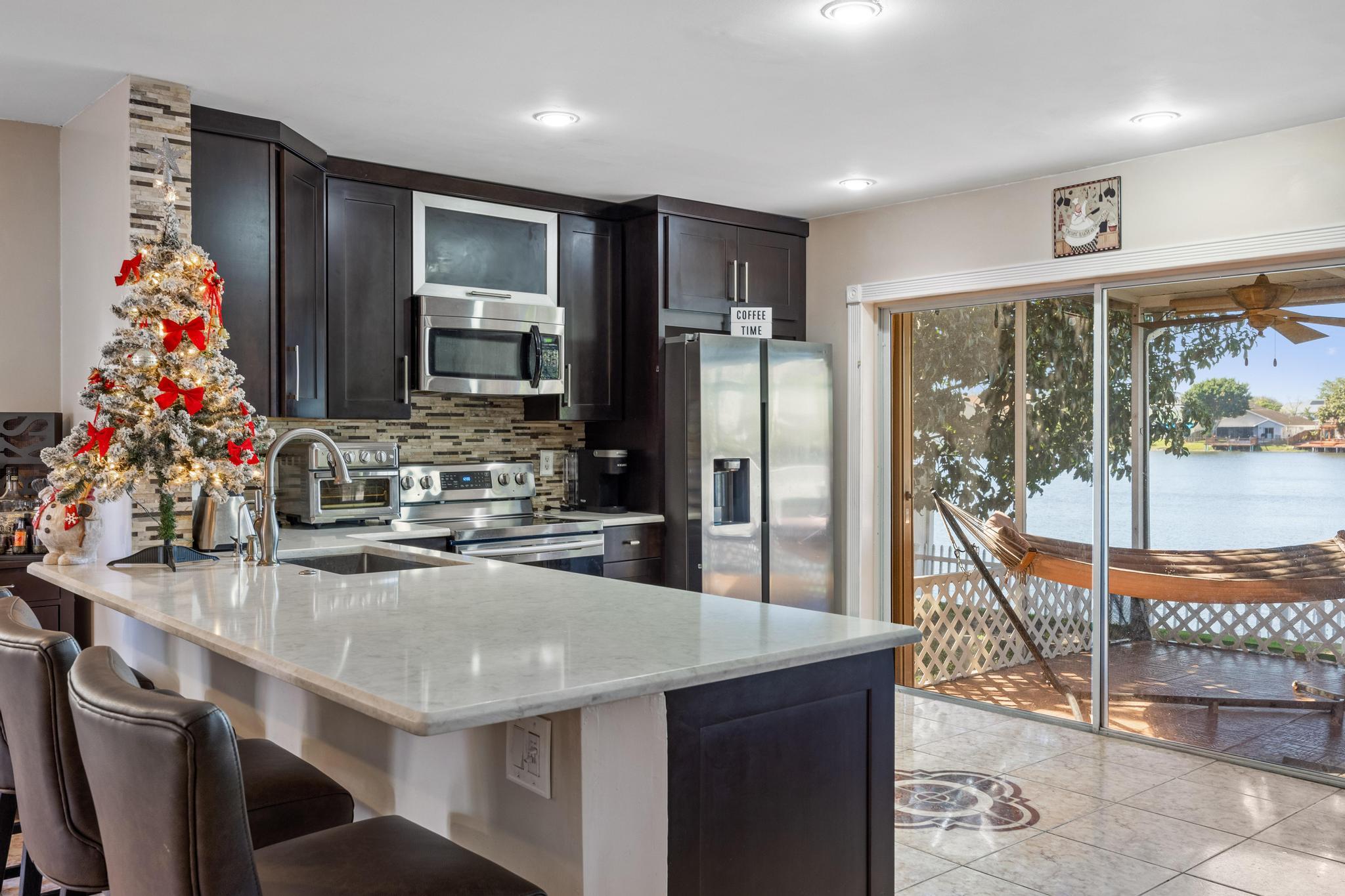 LAKESIDE SOUTH PHASE 2 - Residential