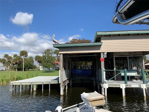 A home in Okeechobee