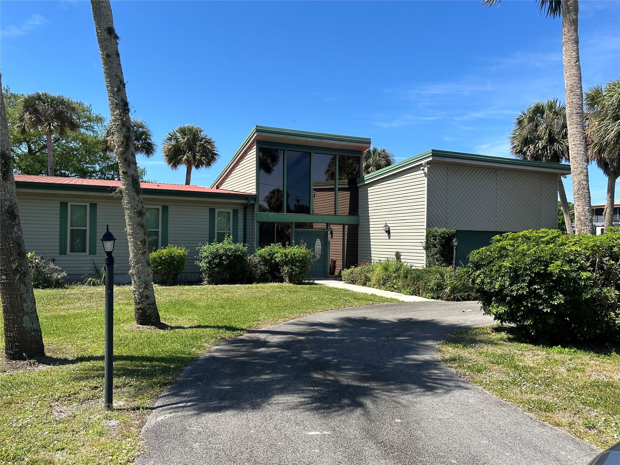 10198 Hwy 441 SE
