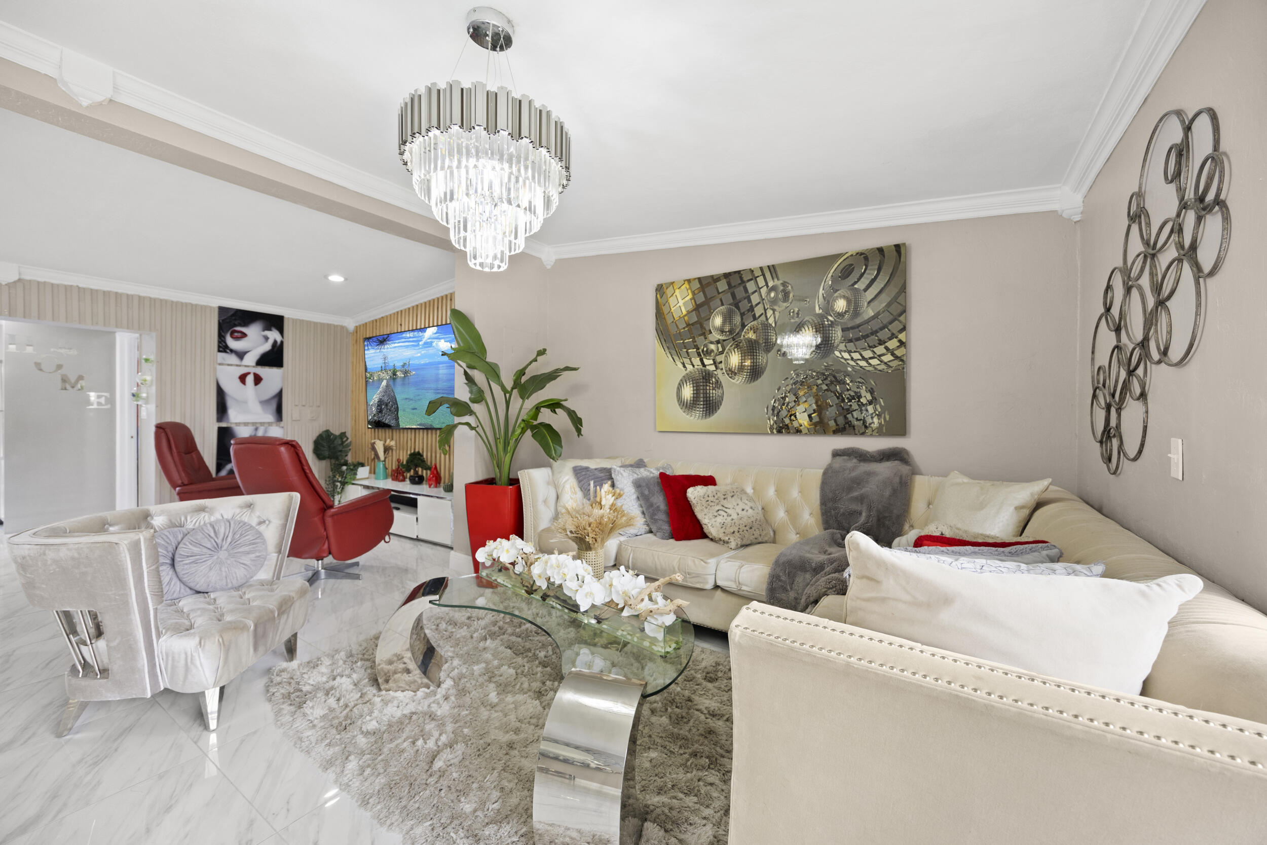 FOREST HILL VILLAGE 4 - Residential