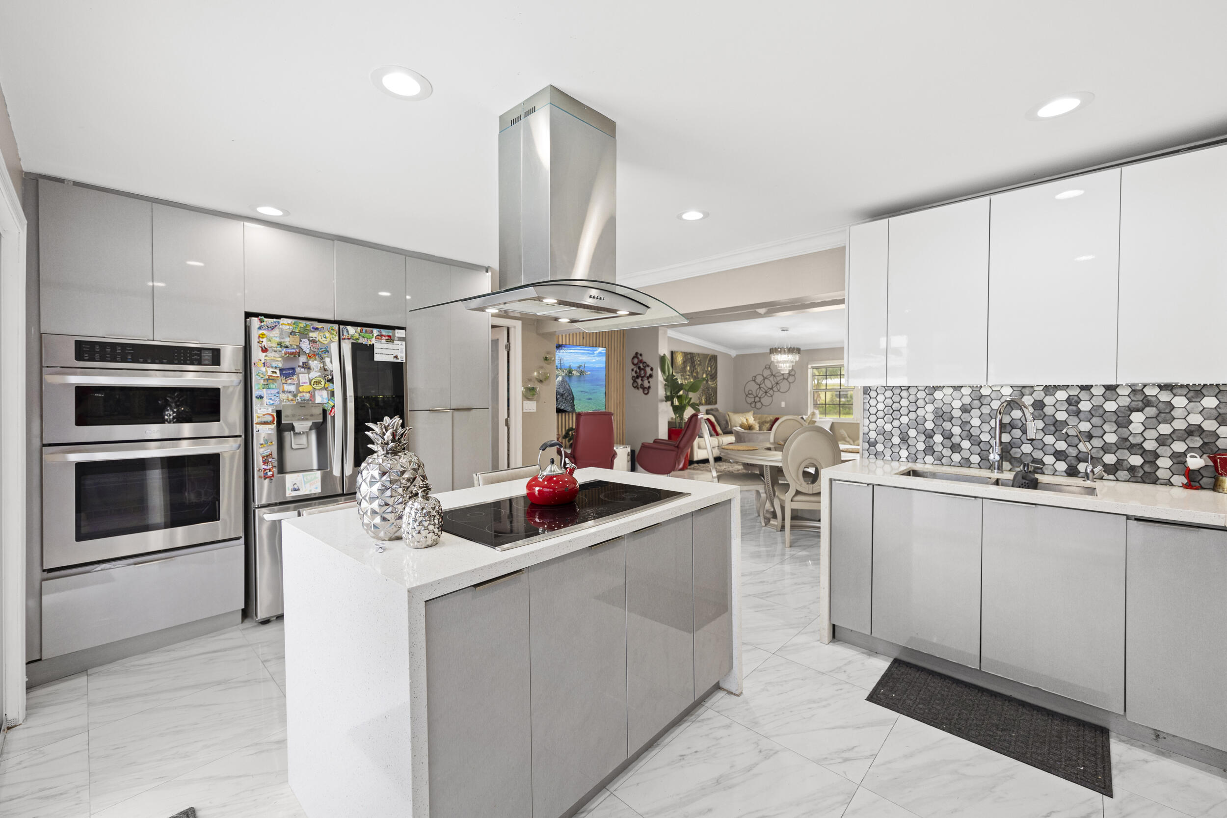 FOREST HILL VILLAGE 4 - Residential