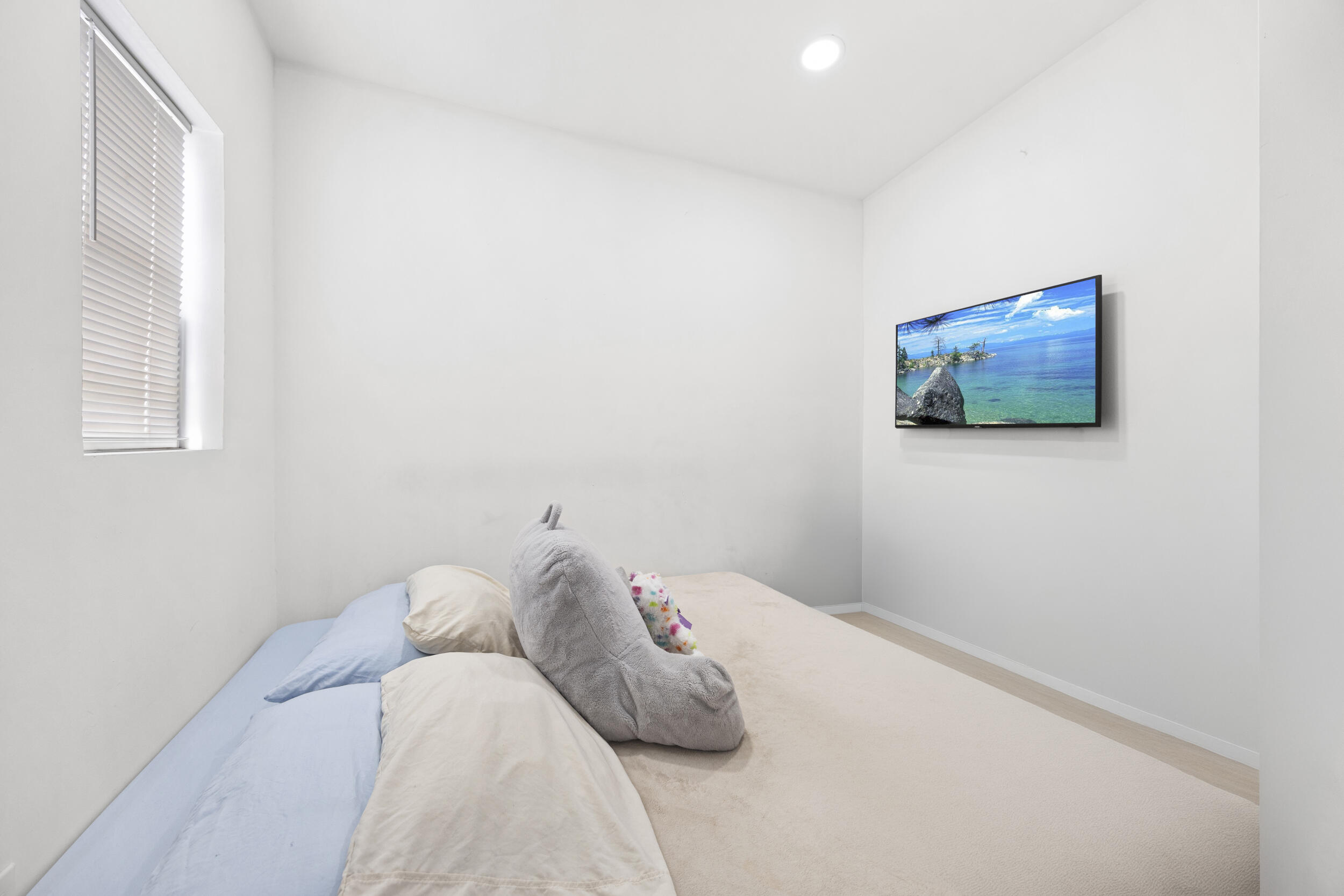 FOREST HILL VILLAGE 4 - Residential