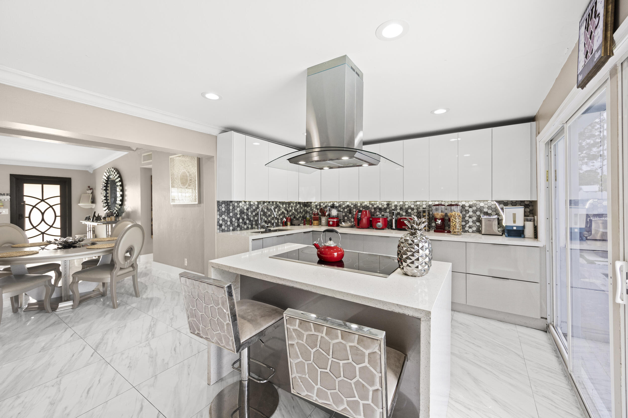 FOREST HILL VILLAGE 4 - Residential