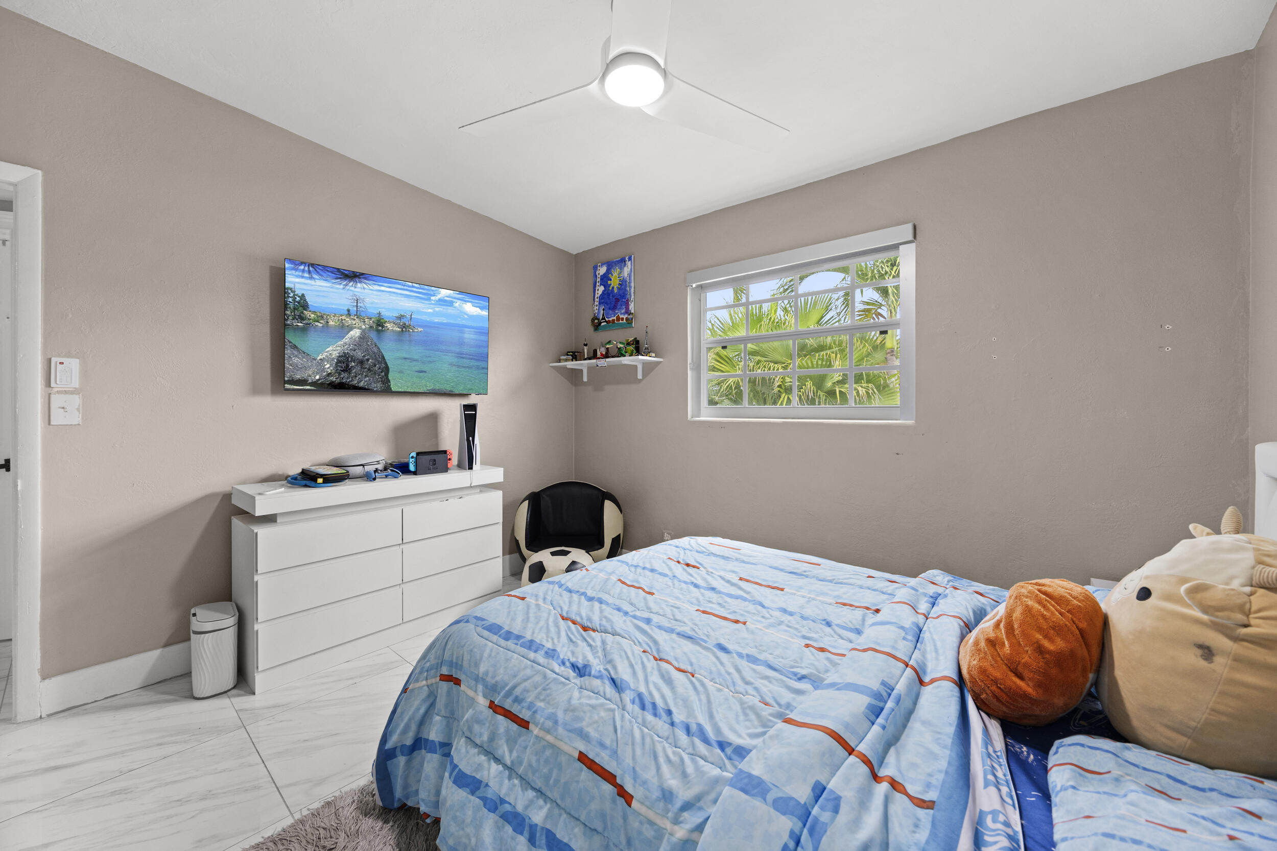 FOREST HILL VILLAGE 4 - Residential