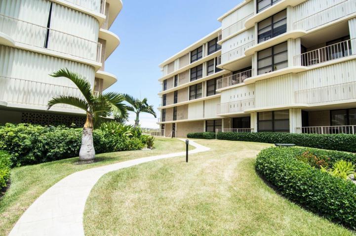 THIRTY TWO HUNDRED CONDO - Residential