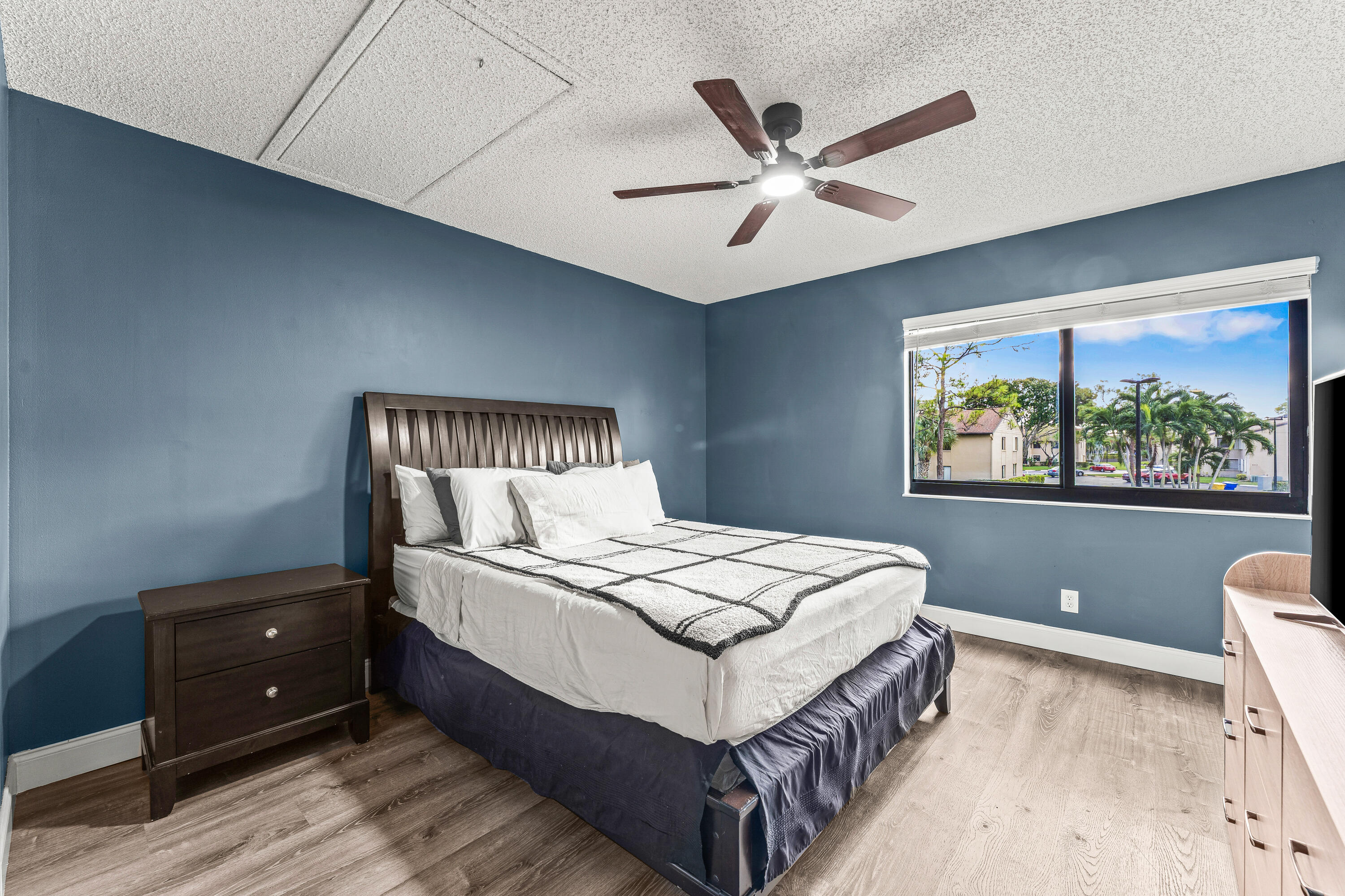 PINE RIDGE NORTH I CONDO - Residential