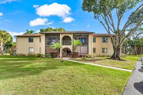 508 Shady Pine Way D2 Greenacres FL 33415