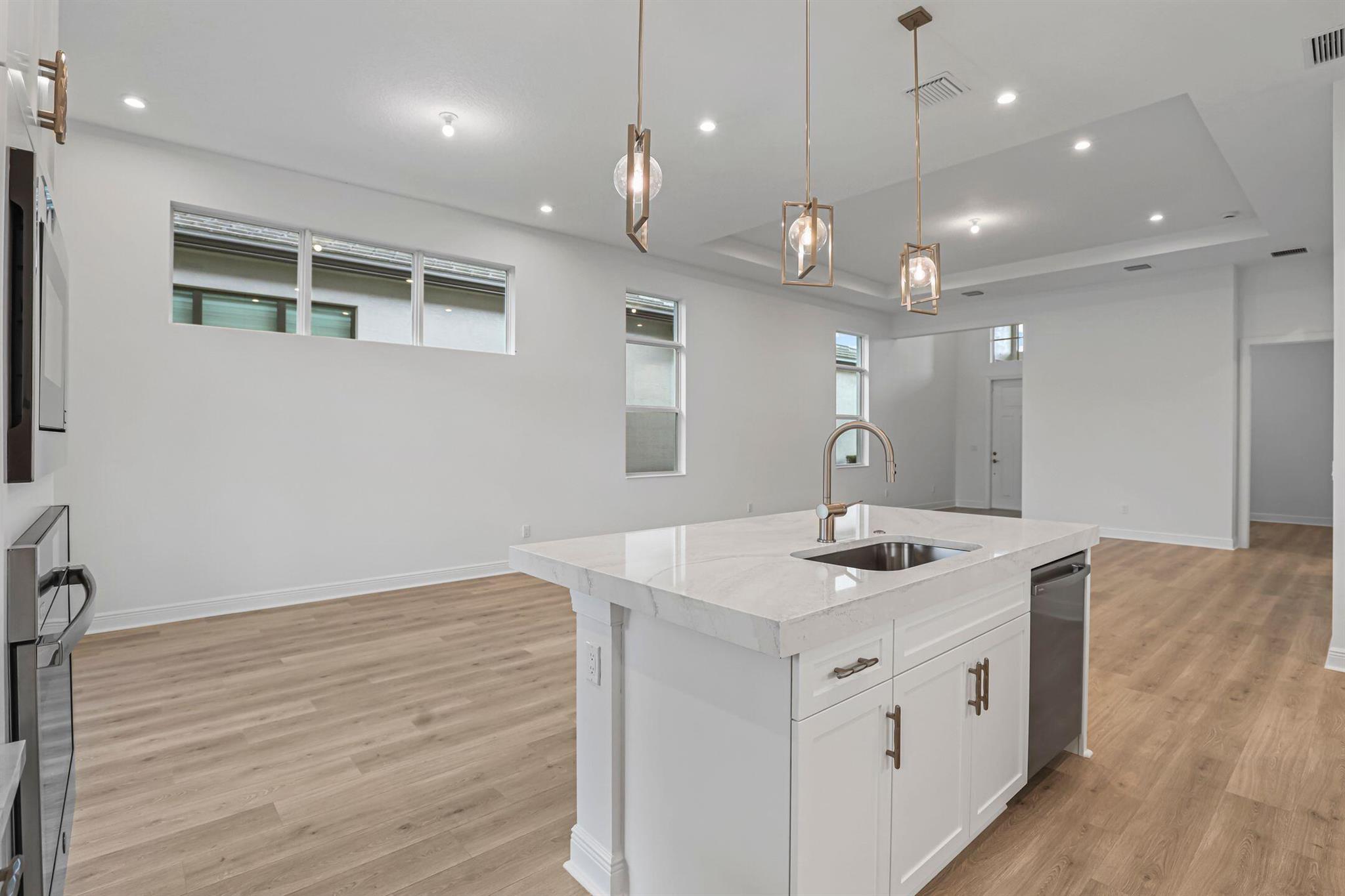 VERANDA ESTATES PHASE 1 - Residential