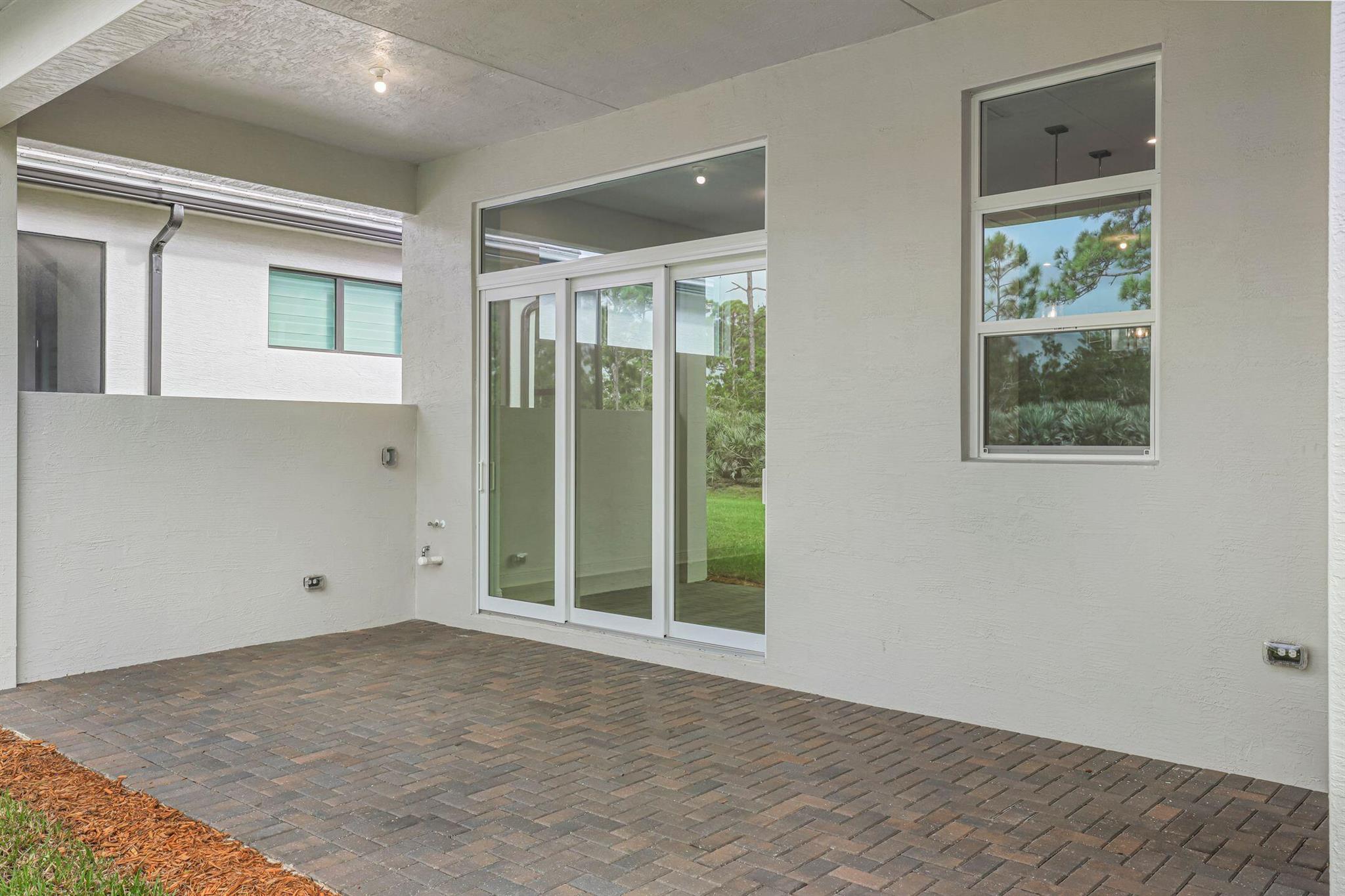 VERANDA ESTATES PHASE 1 - Residential