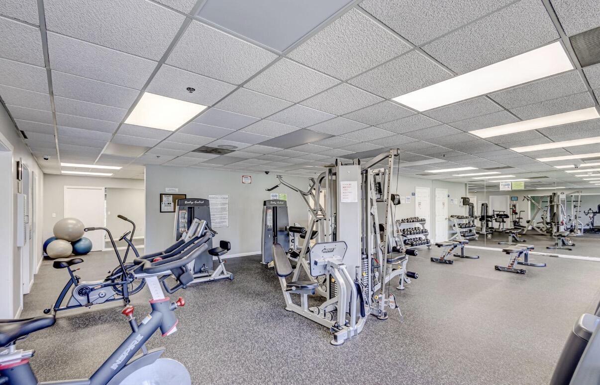 WELLINGTONS EDGE PAR 76 PH 2C - Residential