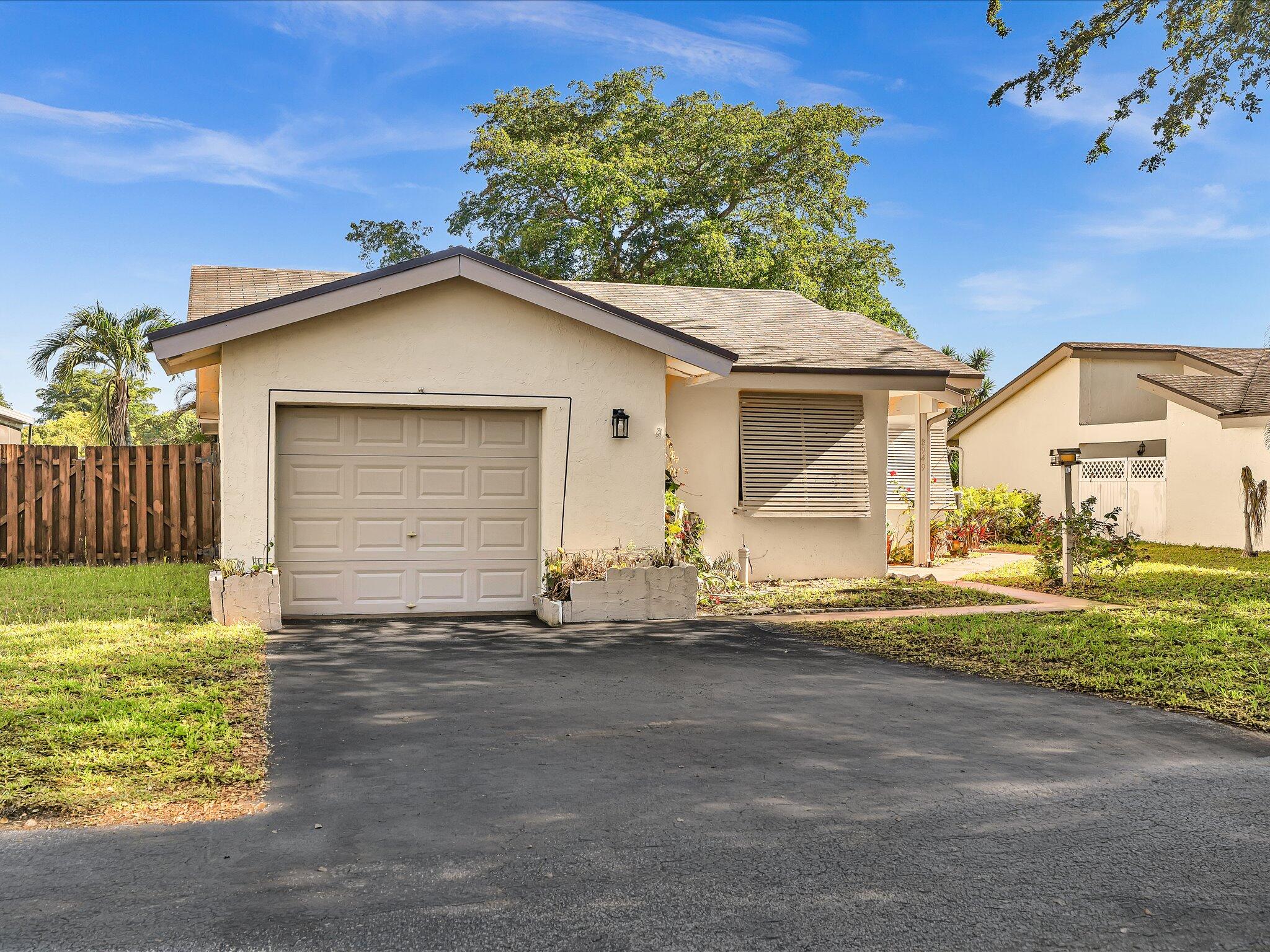 8949 NW 9th Place