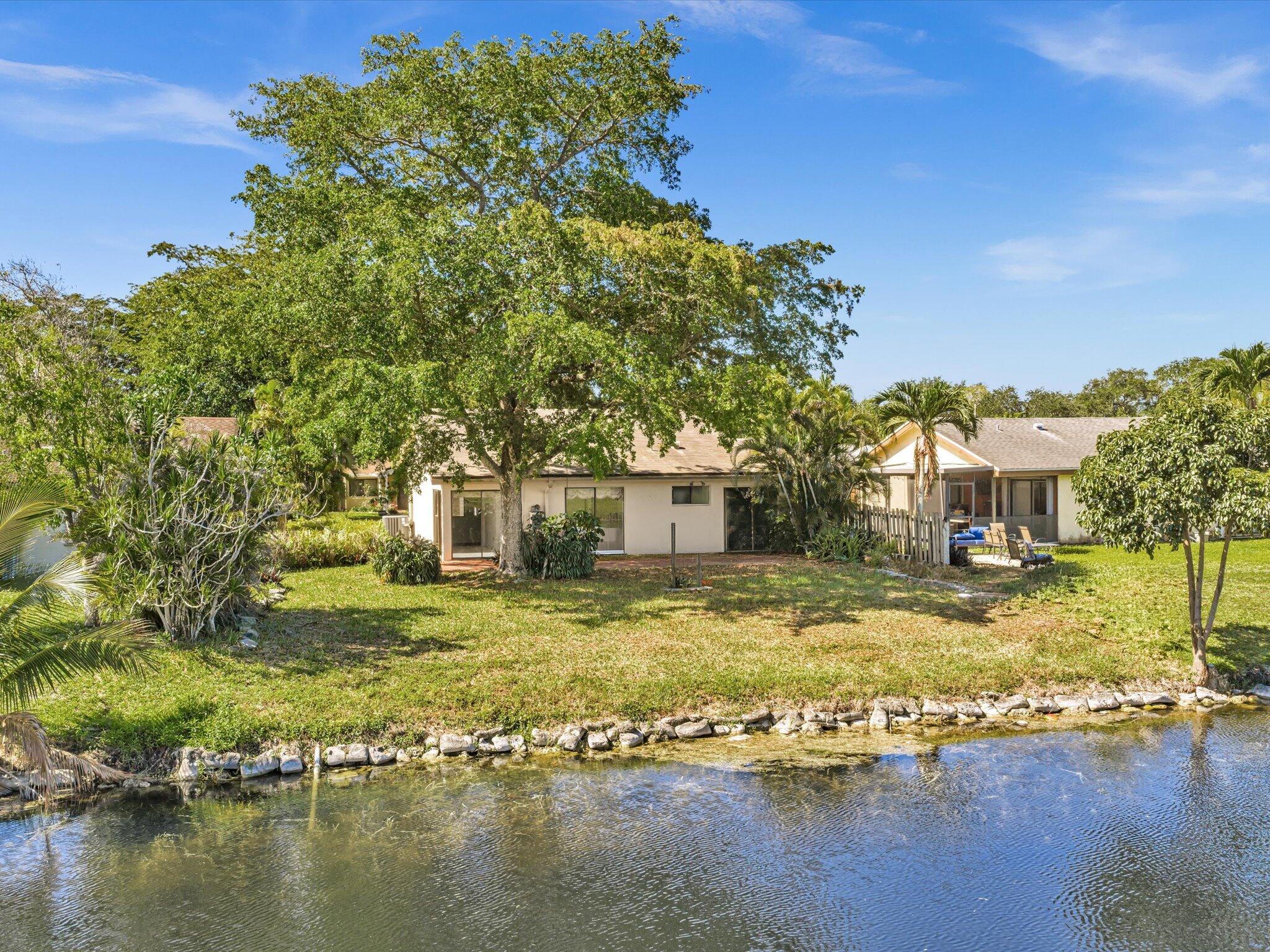 8949 NW 9th Place