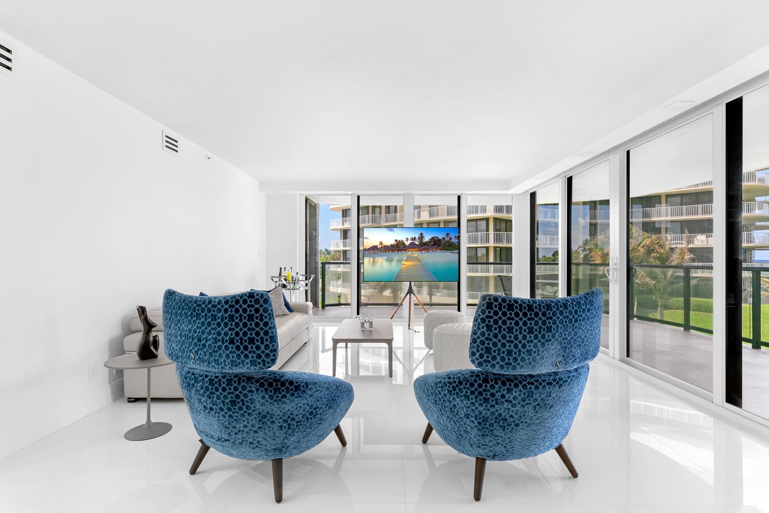 HALCYON OF PALM BEACH - Residential