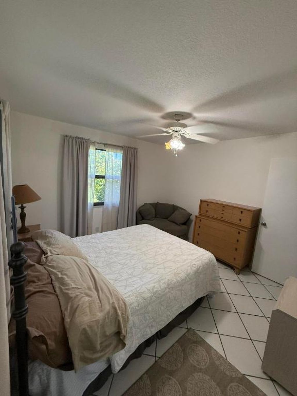 Photo of 2507 Canterbury Dr N, West Palm Beach, FL 33407 (MLS # R11100430)