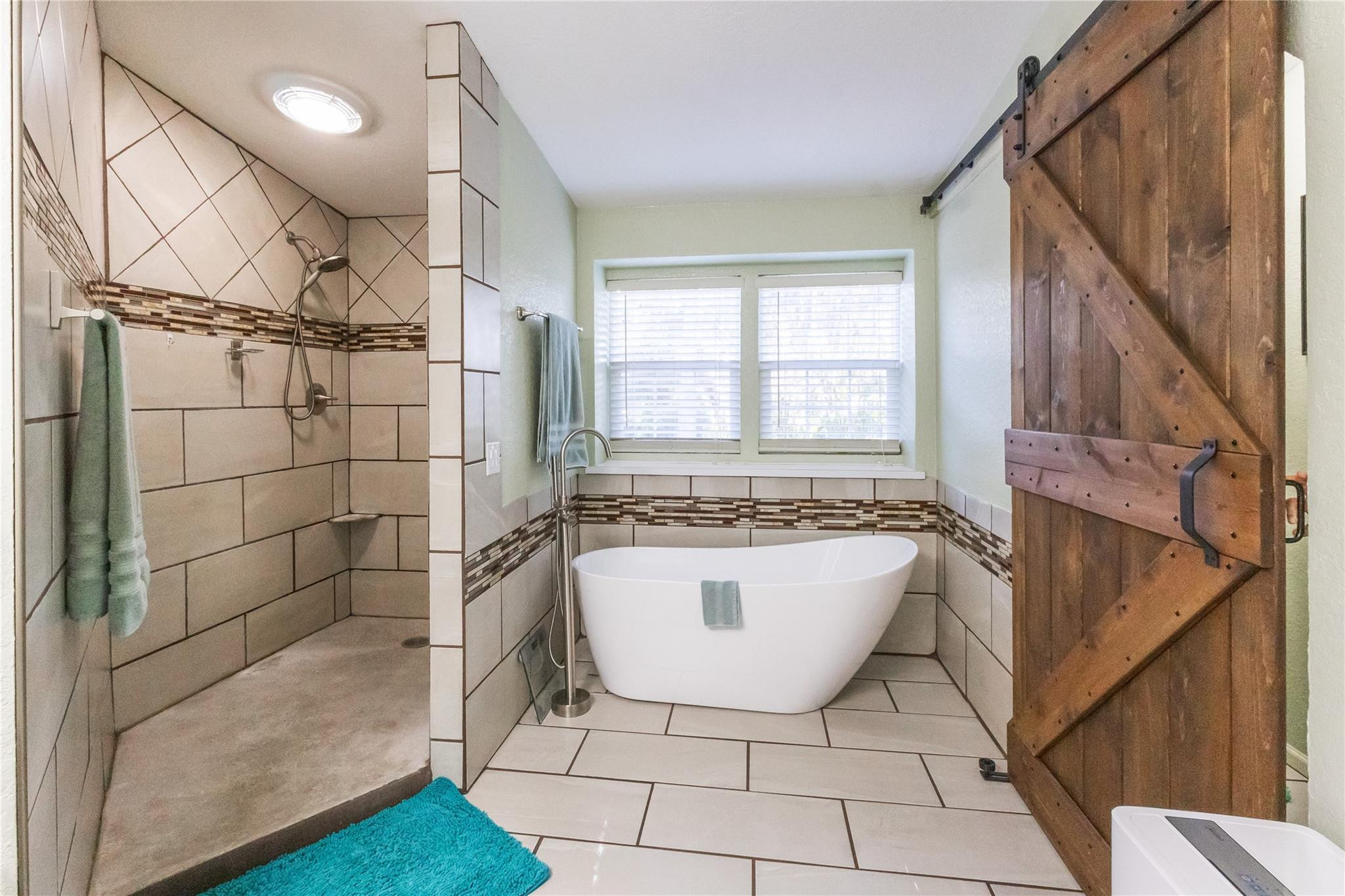 Oaks/Okeechobee - Residential