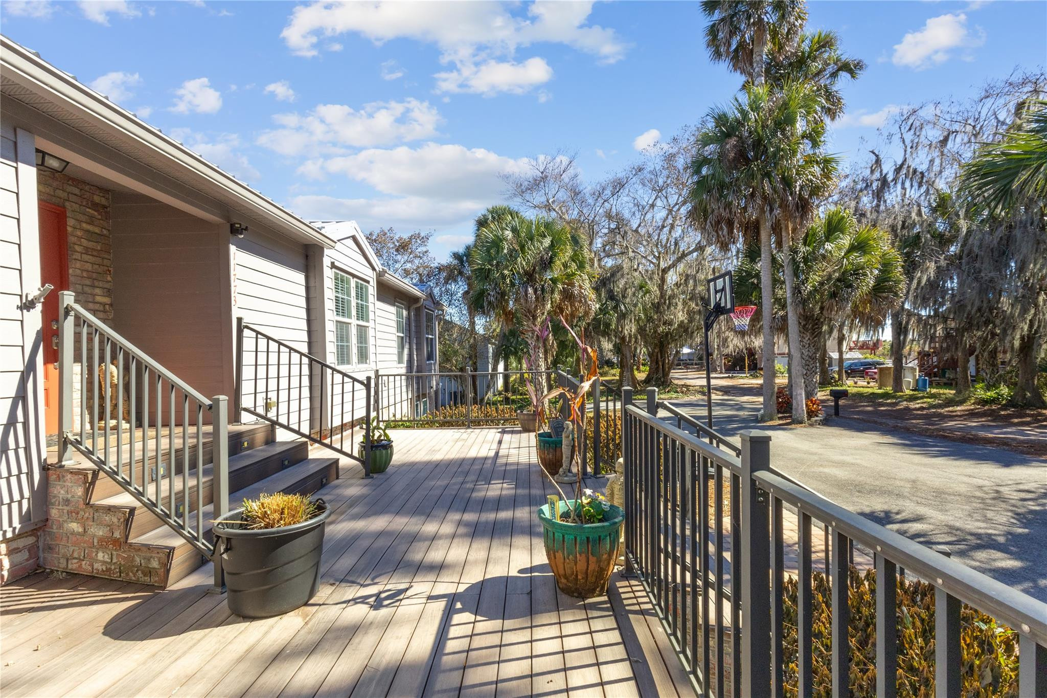 Oaks/Okeechobee - Residential