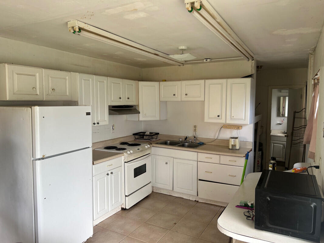 HONEYHILL ESTS SEC 2 1ST ADDN - Residential