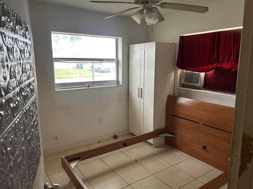 HONEYHILL ESTS SEC 2 1ST ADDN - Residential