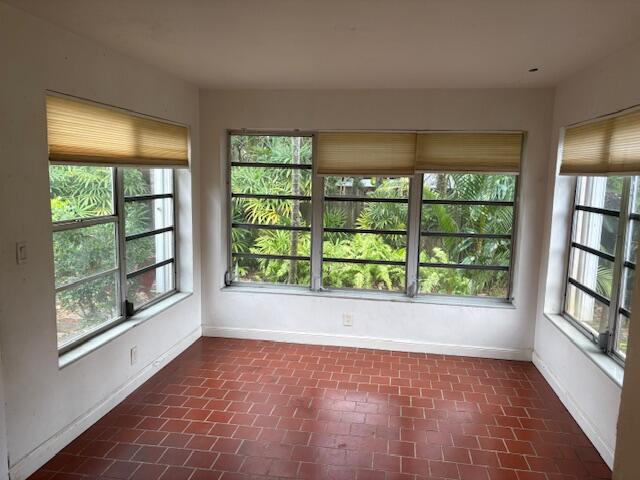 DANIA HEIGHTS EXT - Residential