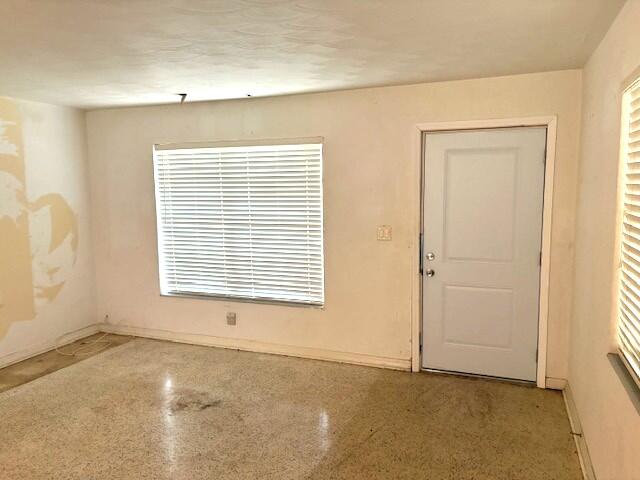 DANIA HEIGHTS EXT - Residential