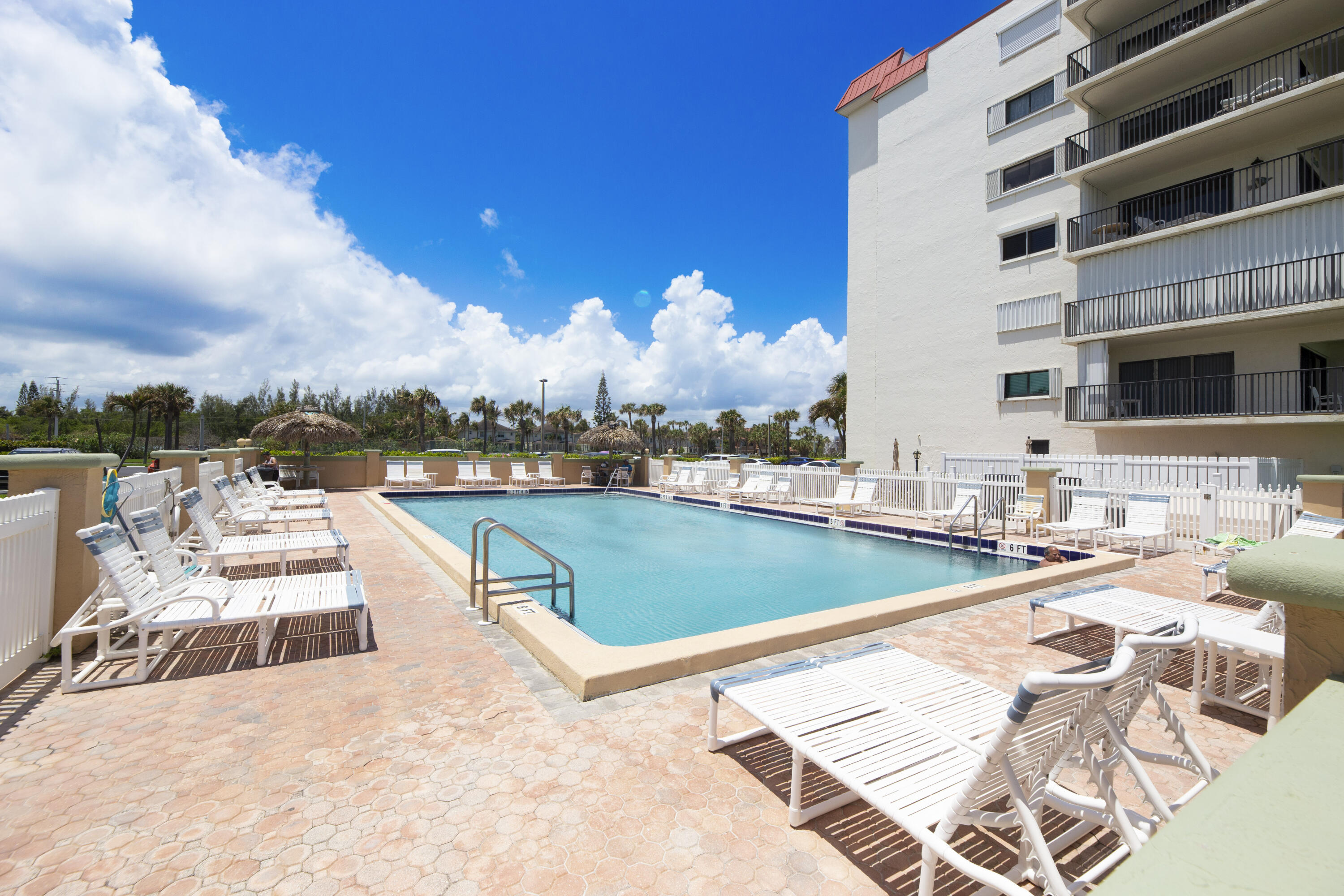 ATLANTIS III BY THE SEA, A CONDOMINIUM - Residential