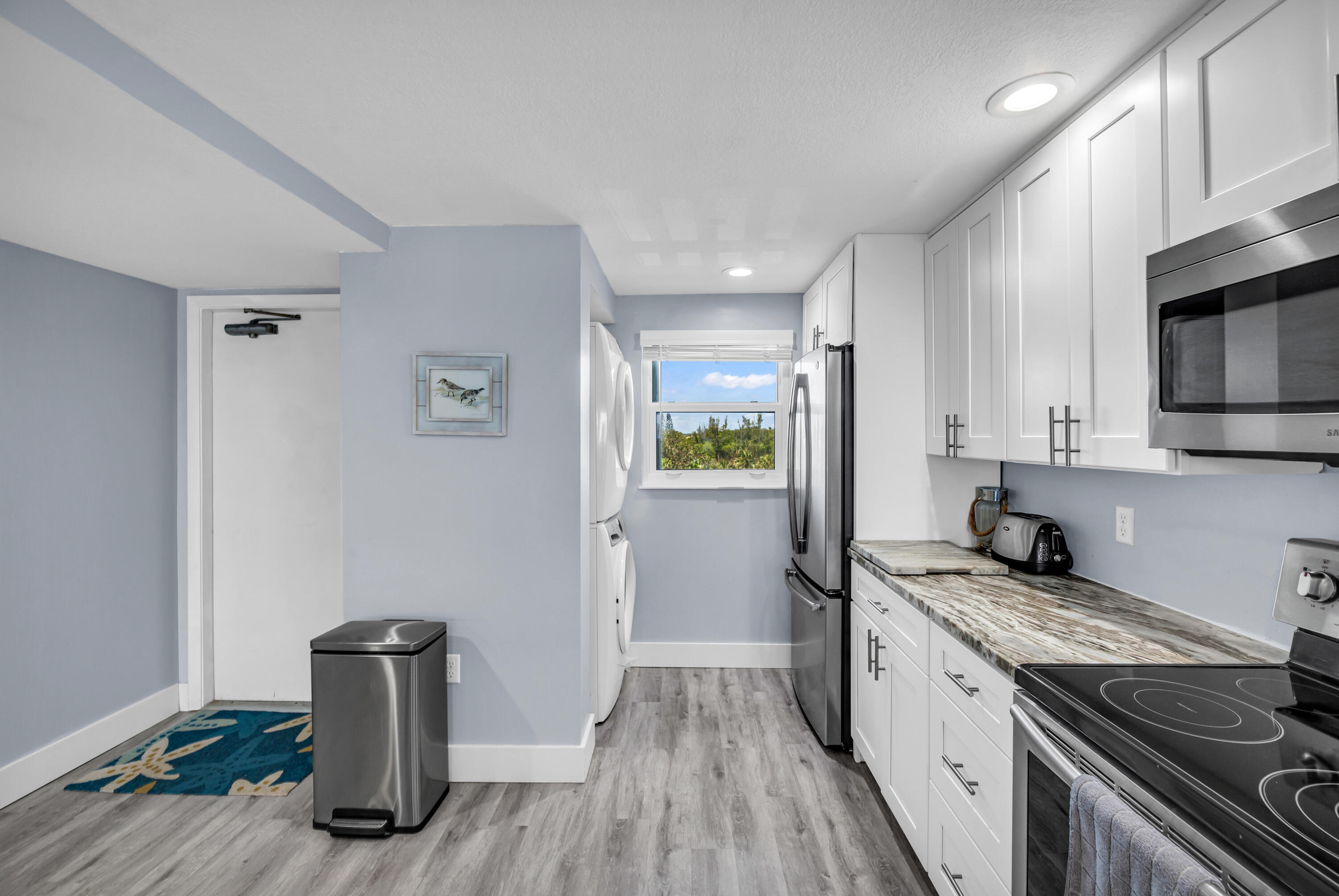 ATLANTIS III BY THE SEA, A CONDOMINIUM - Residential