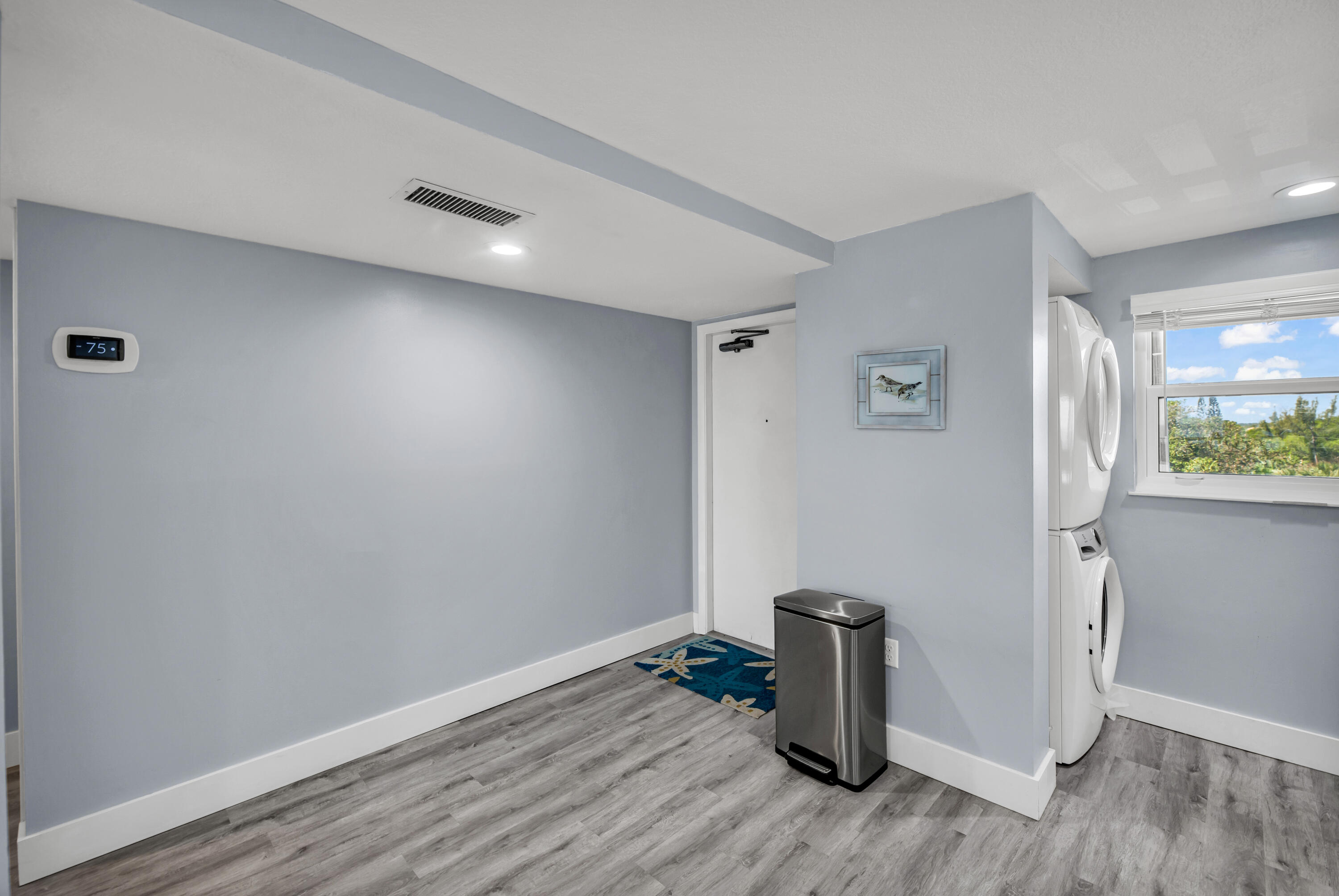 ATLANTIS III BY THE SEA, A CONDOMINIUM - Residential