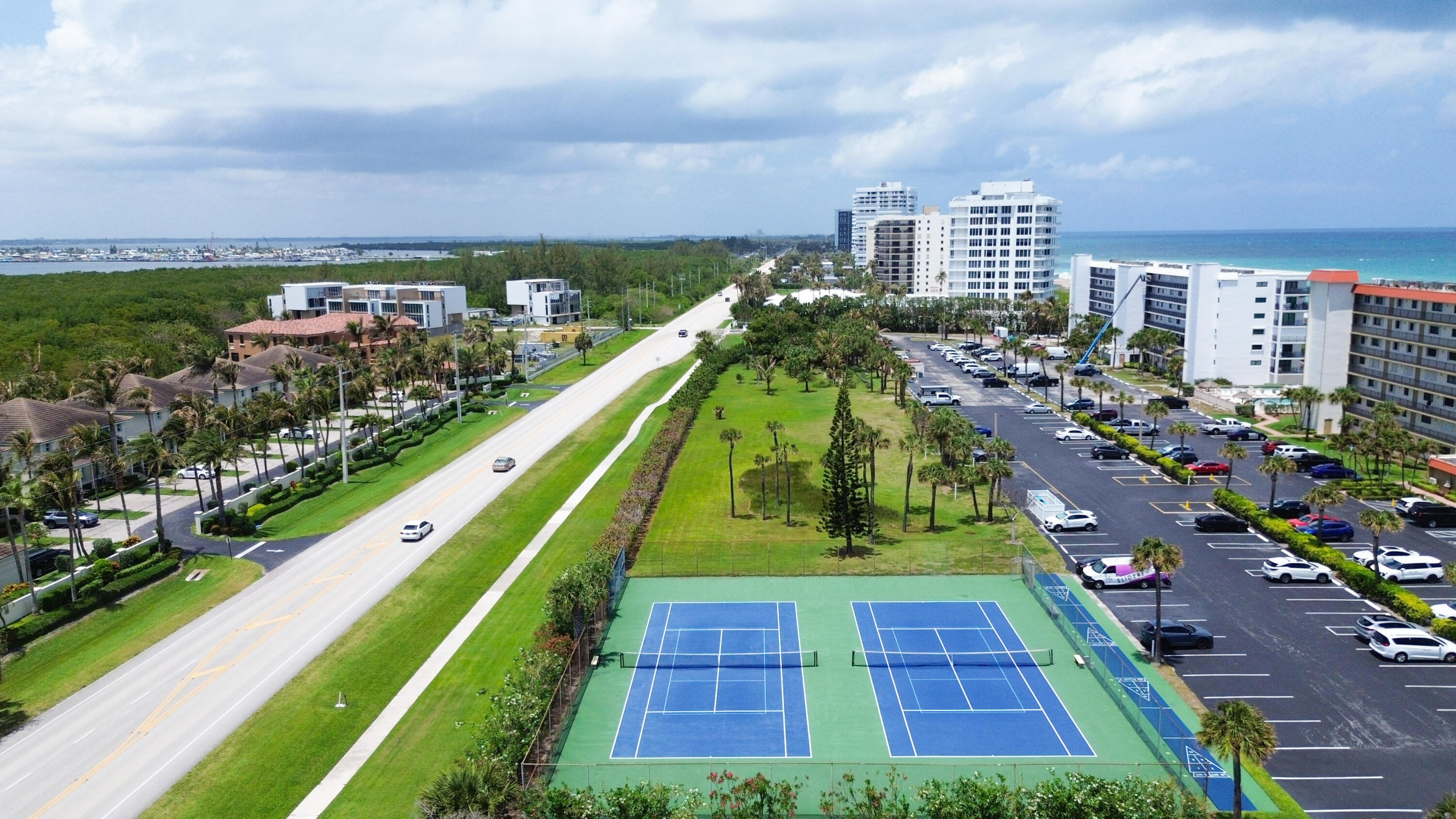 ATLANTIS III BY THE SEA, A CONDOMINIUM - Residential