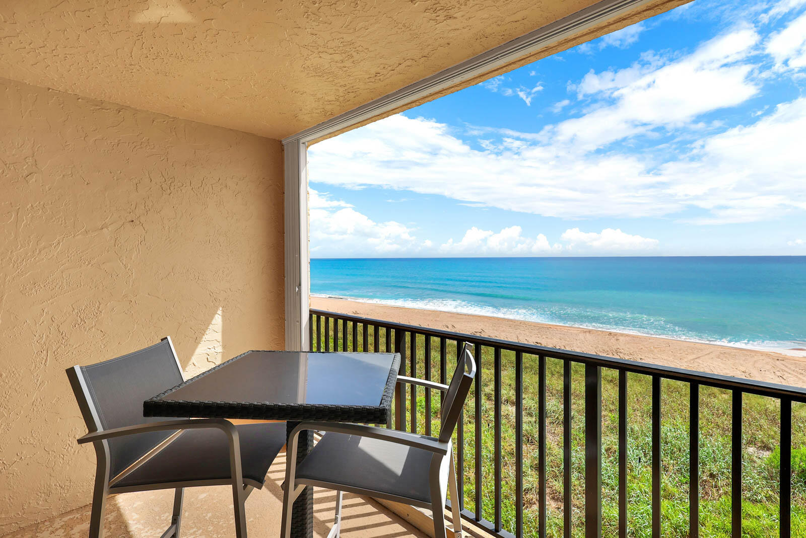 10200 S Ocean Drive 409