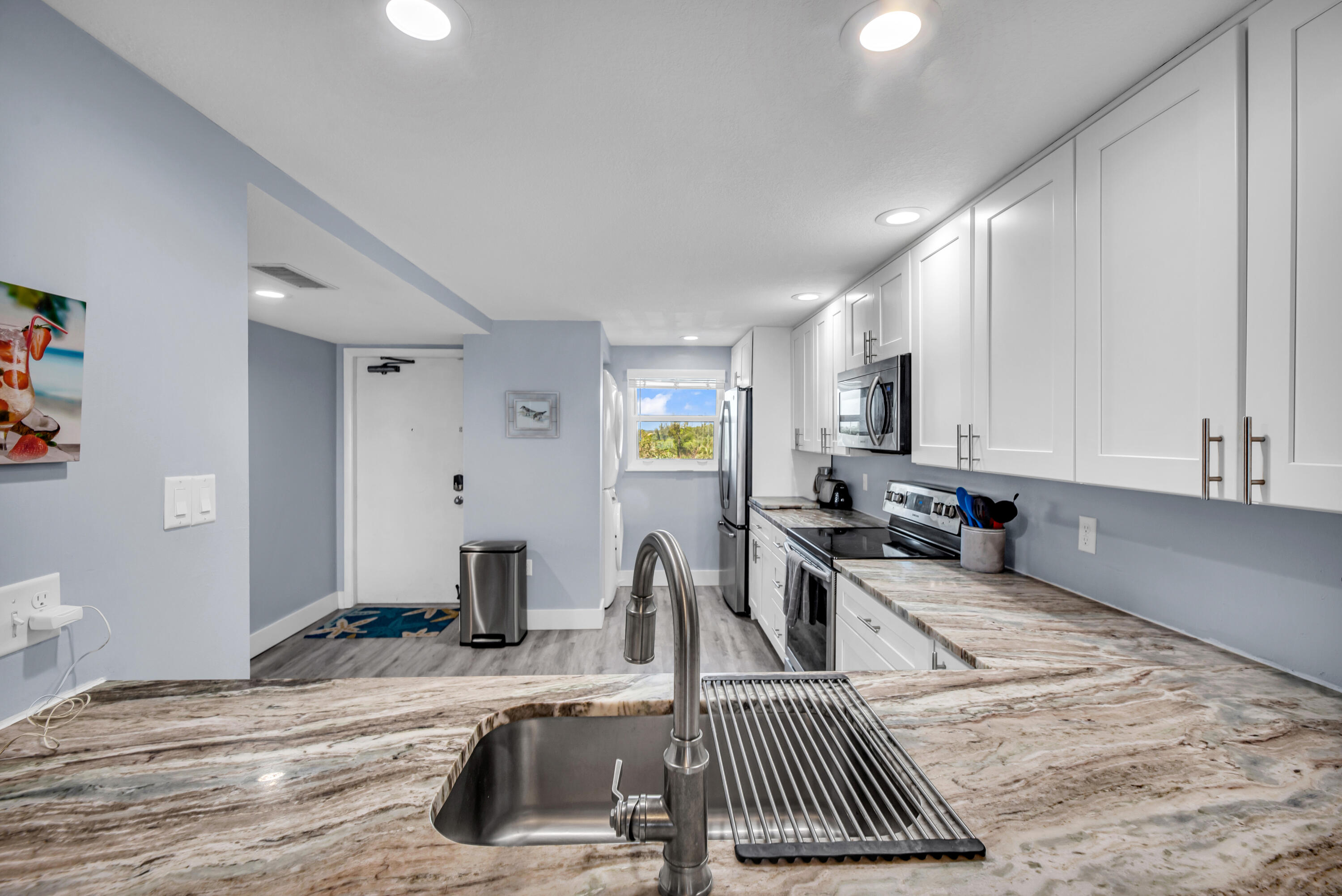 ATLANTIS III BY THE SEA, A CONDOMINIUM - Residential