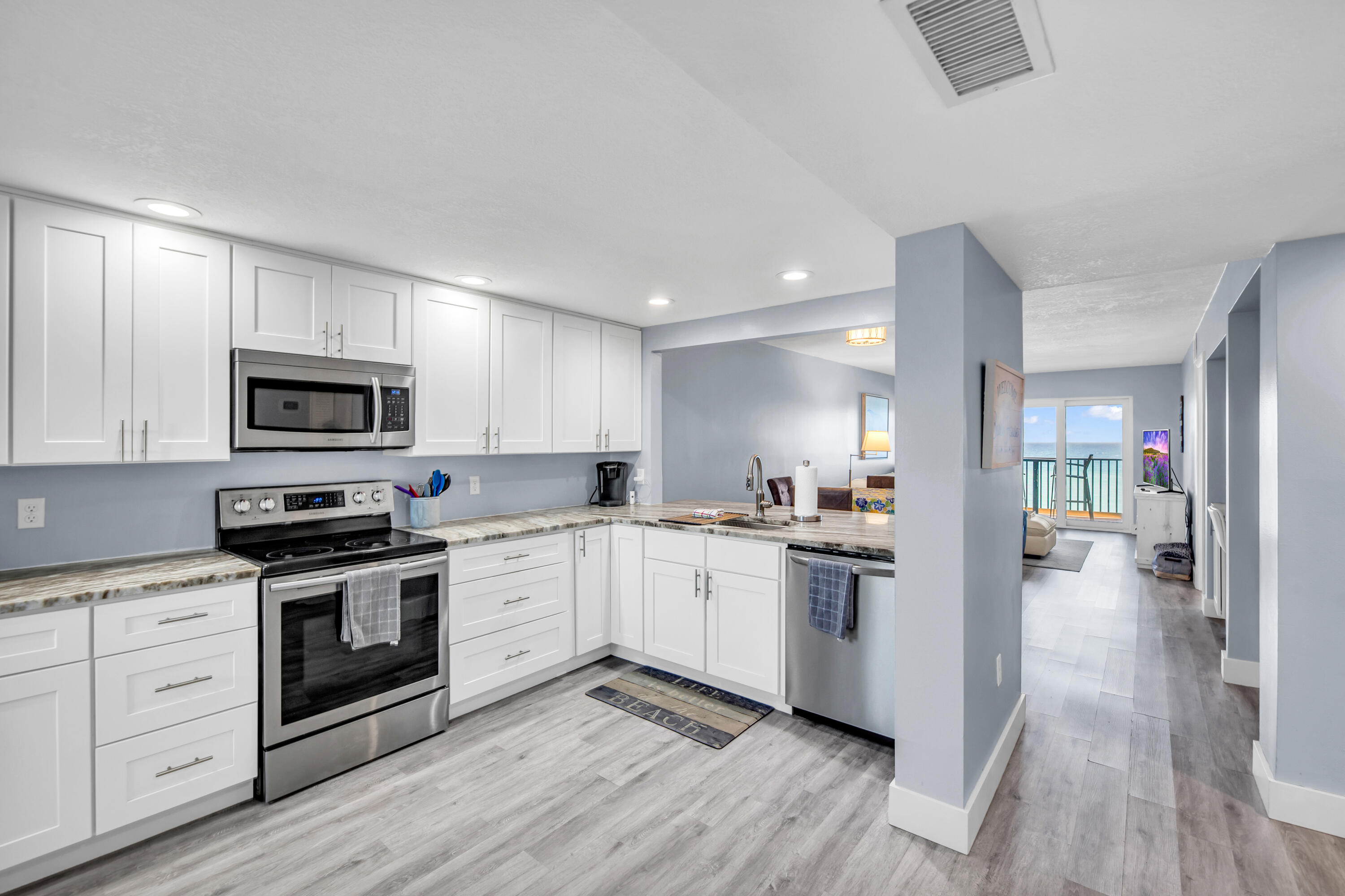 ATLANTIS III BY THE SEA, A CONDOMINIUM - Residential