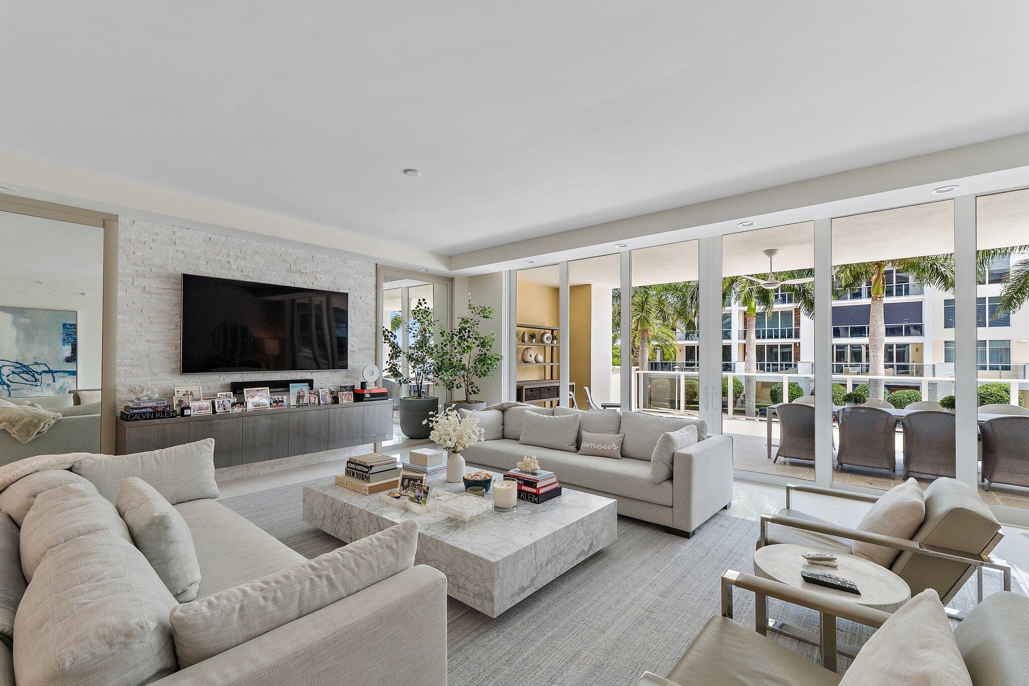 AZURE CONDO - Residential