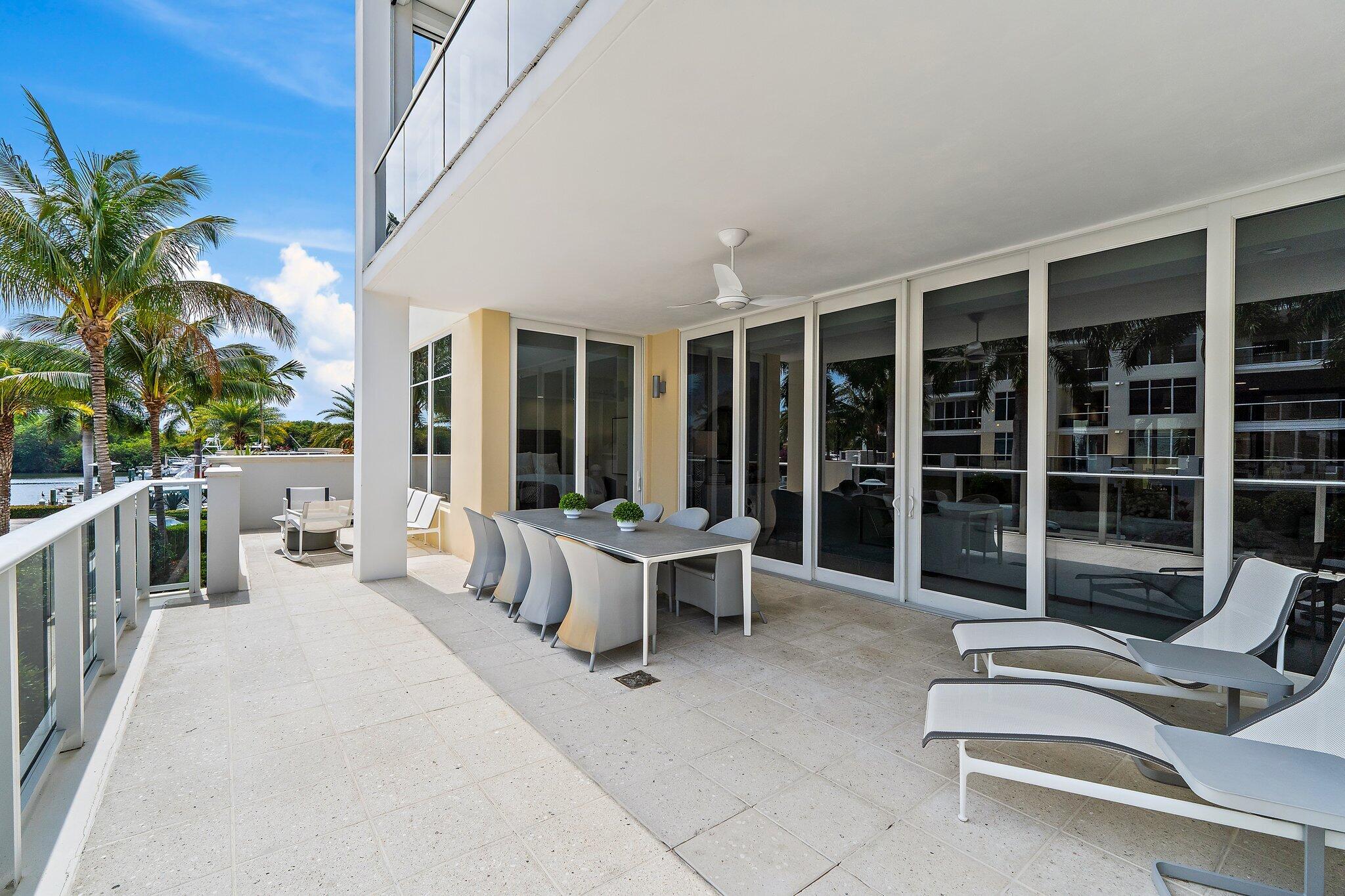 AZURE CONDO - Residential