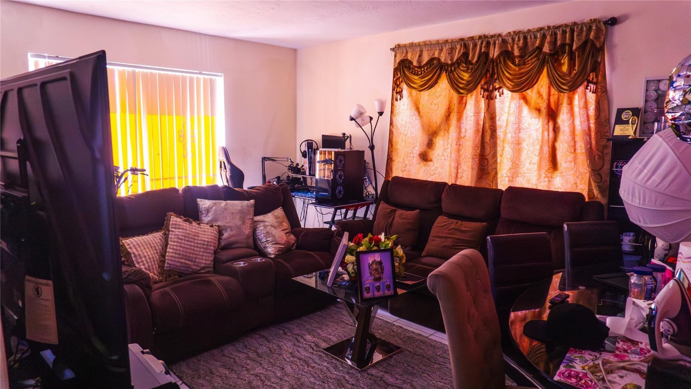 Arch Creek Estates - Residential Income