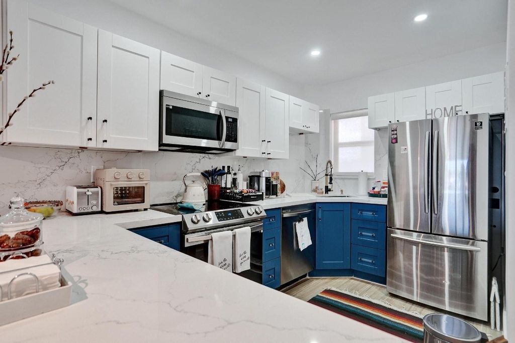 Photo of 2841 NE 33rd Court #301, Fort Lauderdale, FL 33306 (MLS # F10494426)