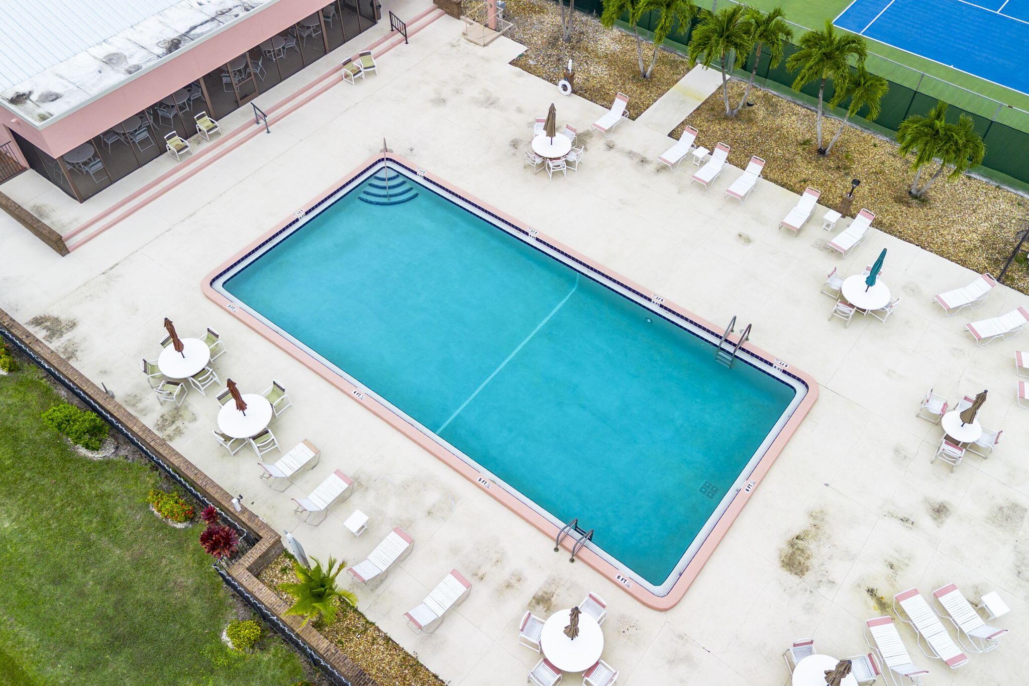 ST LUCIE FALLS (AKA RIVER - Residential