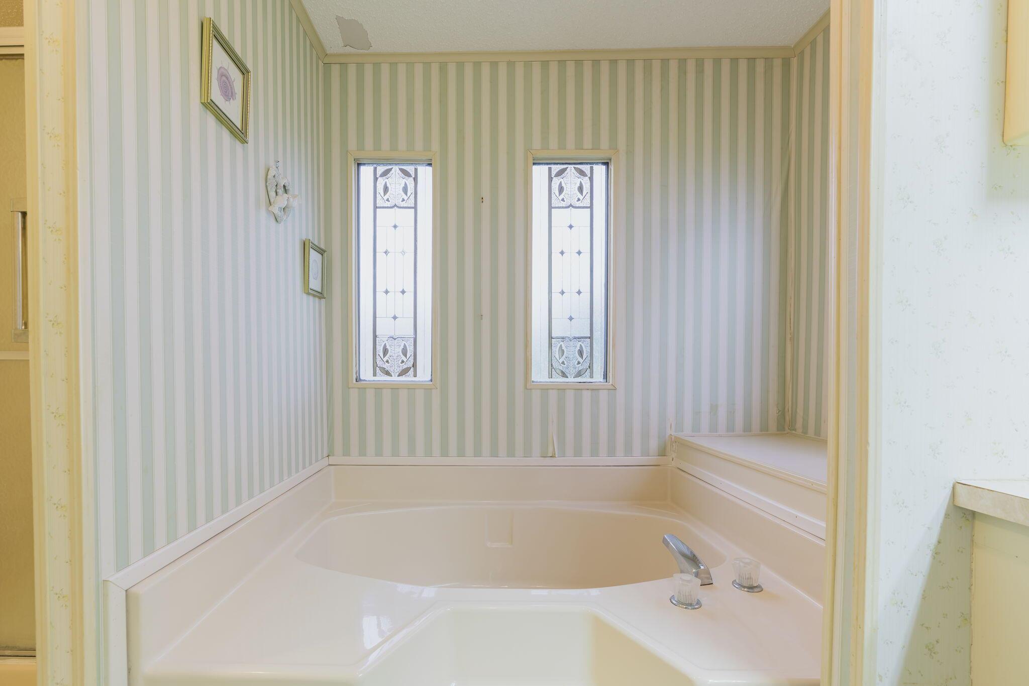 ST LUCIE FALLS (AKA RIVER - Residential