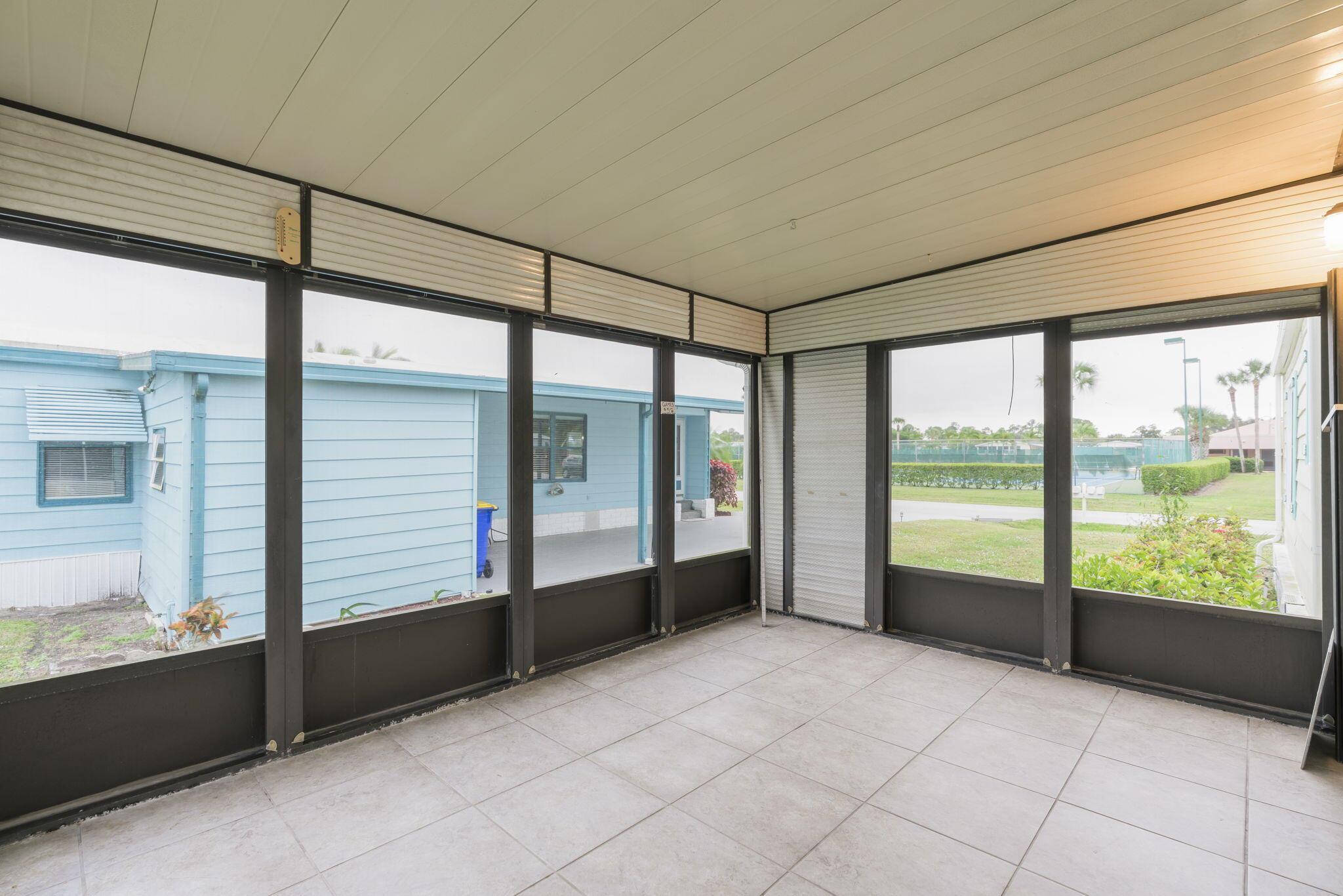 ST LUCIE FALLS (AKA RIVER - Residential