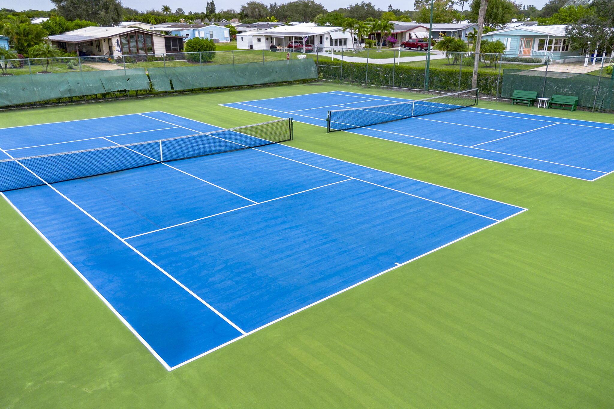 ST LUCIE FALLS (AKA RIVER - Residential