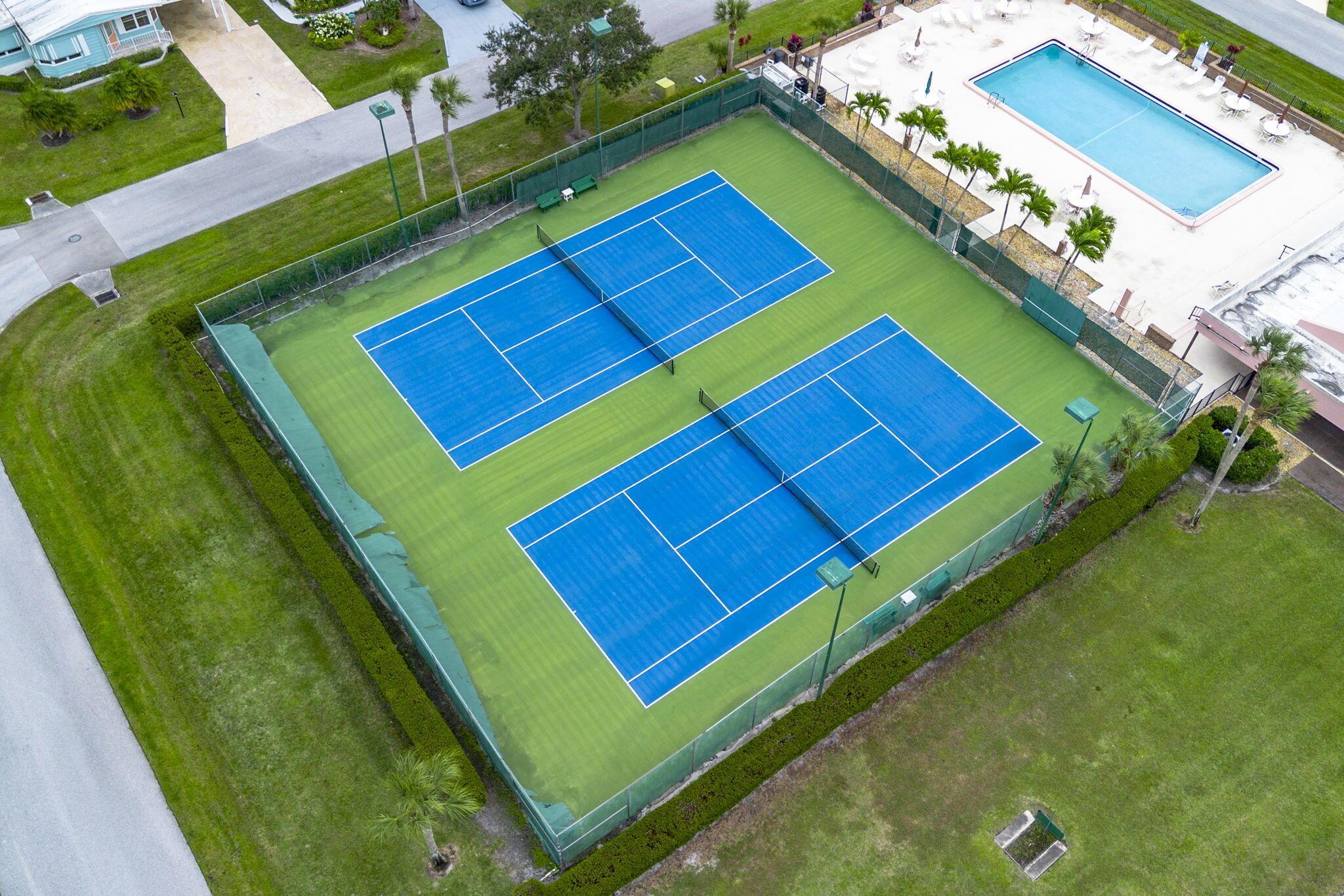 ST LUCIE FALLS (AKA RIVER - Residential