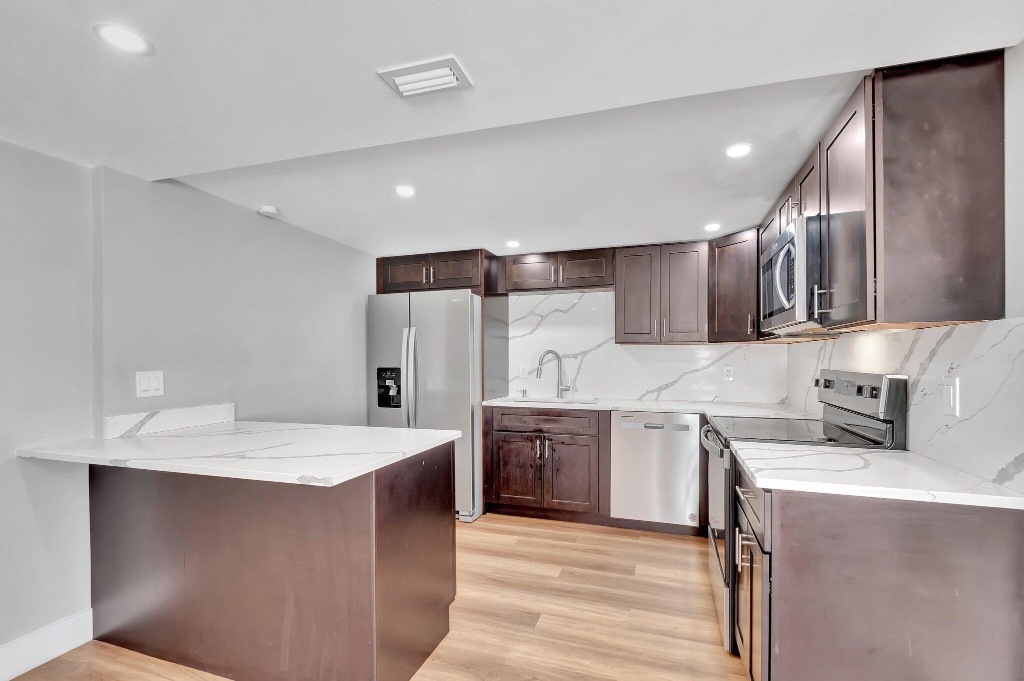 GREYNOLDS HIGHLANDS UNIT - Residential