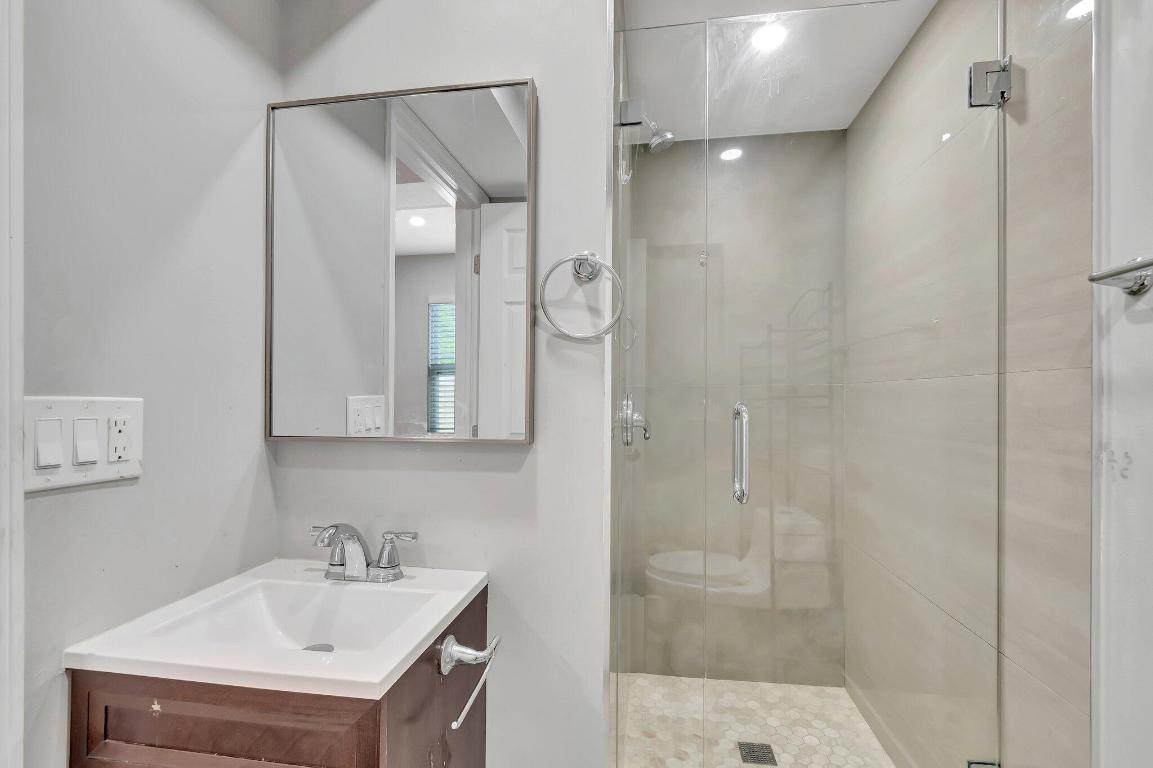 GREYNOLDS HIGHLANDS UNIT 1 - Residential