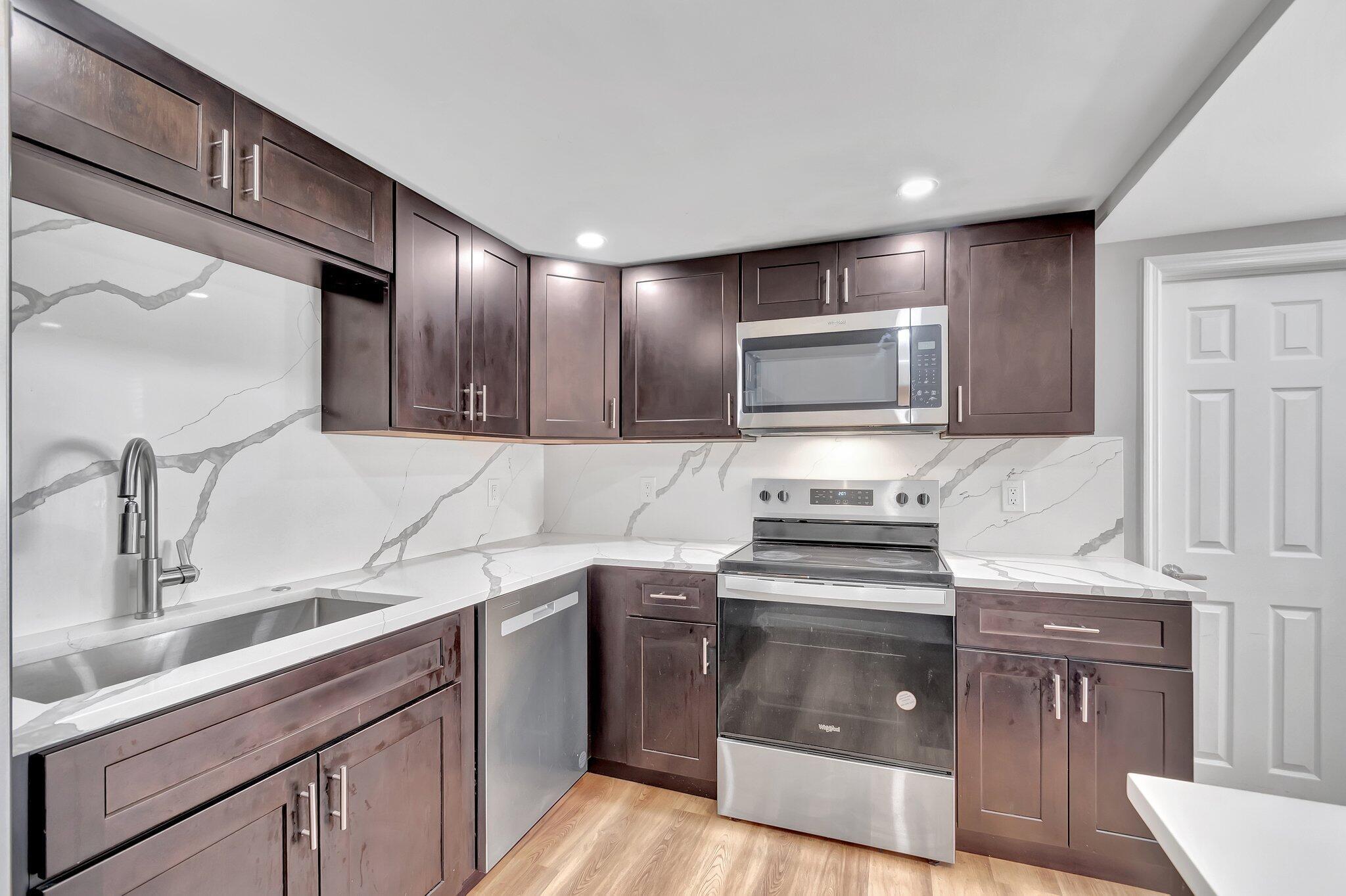 GREYNOLDS HIGHLANDS UNIT - Residential