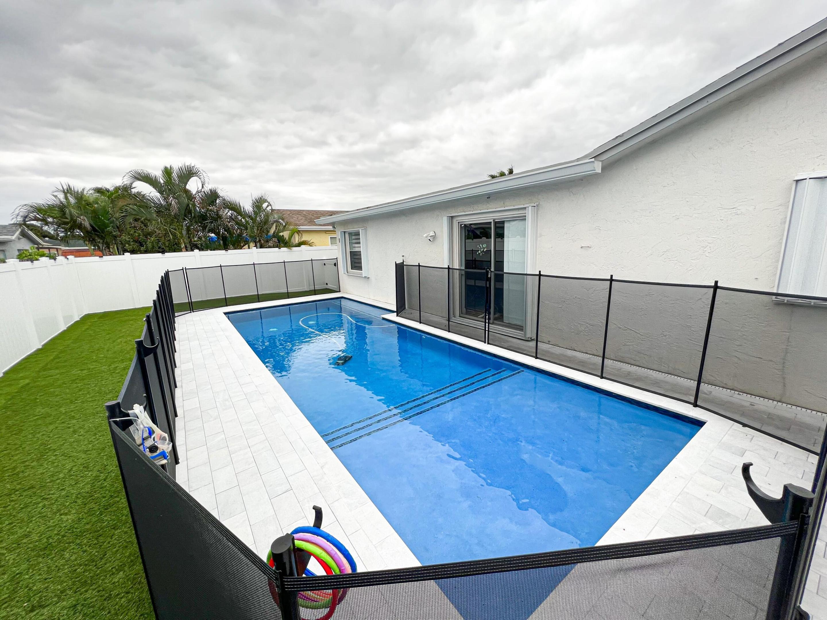 SANDALFOOT COVE SEC 7 AND 8 - Residential Lease